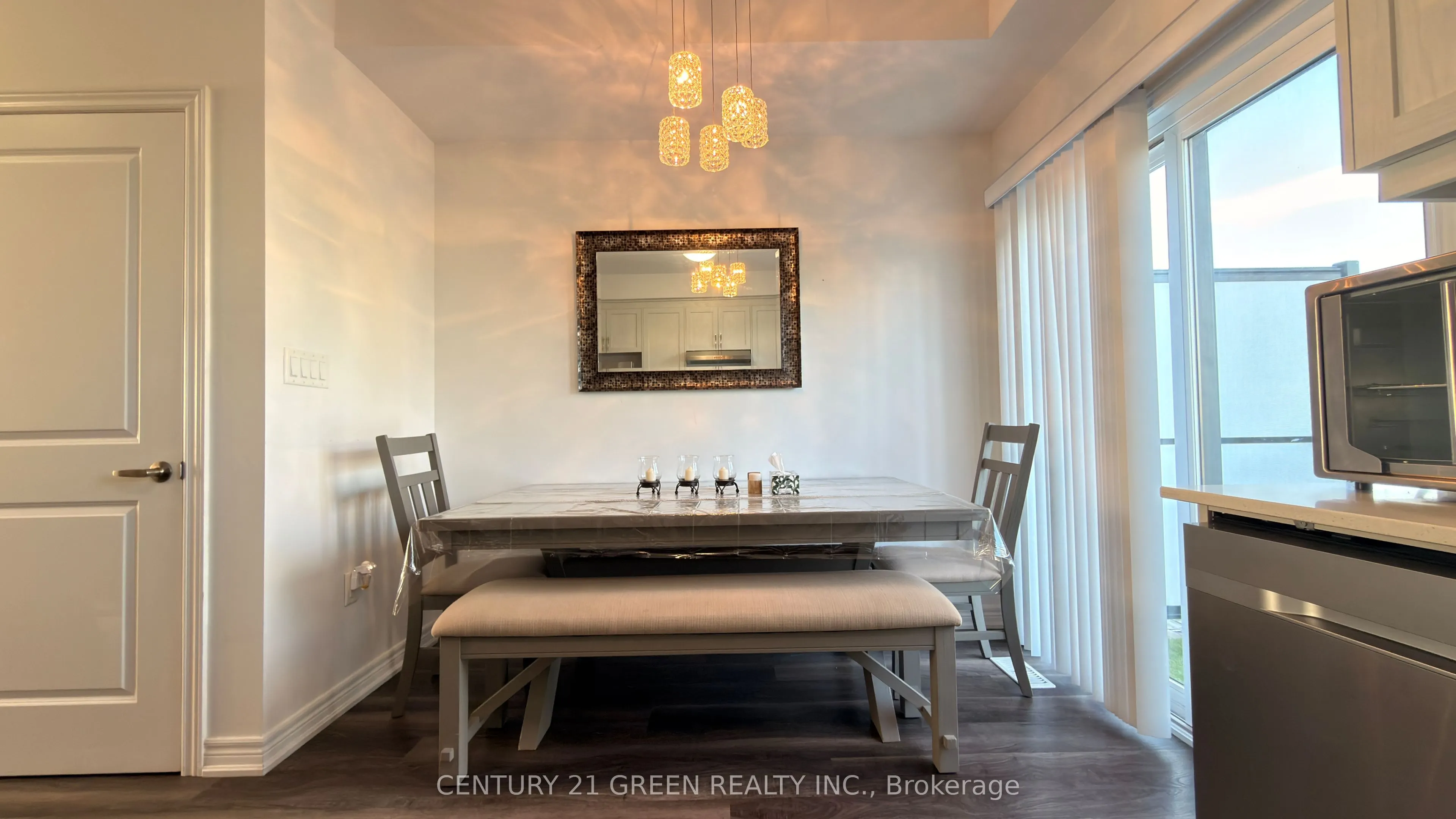575 Woodward Avenue #11