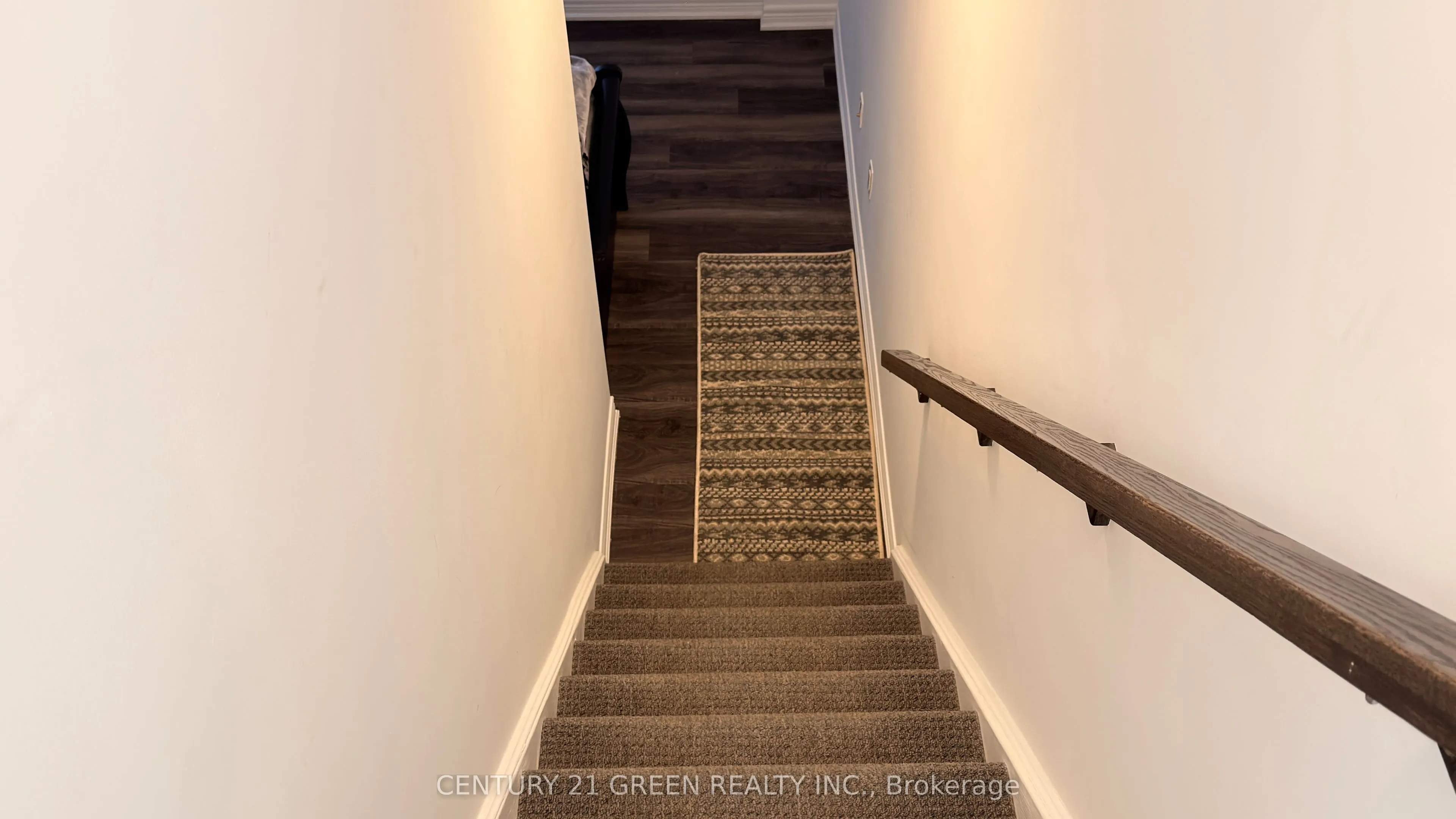 575 Woodward Avenue #11
