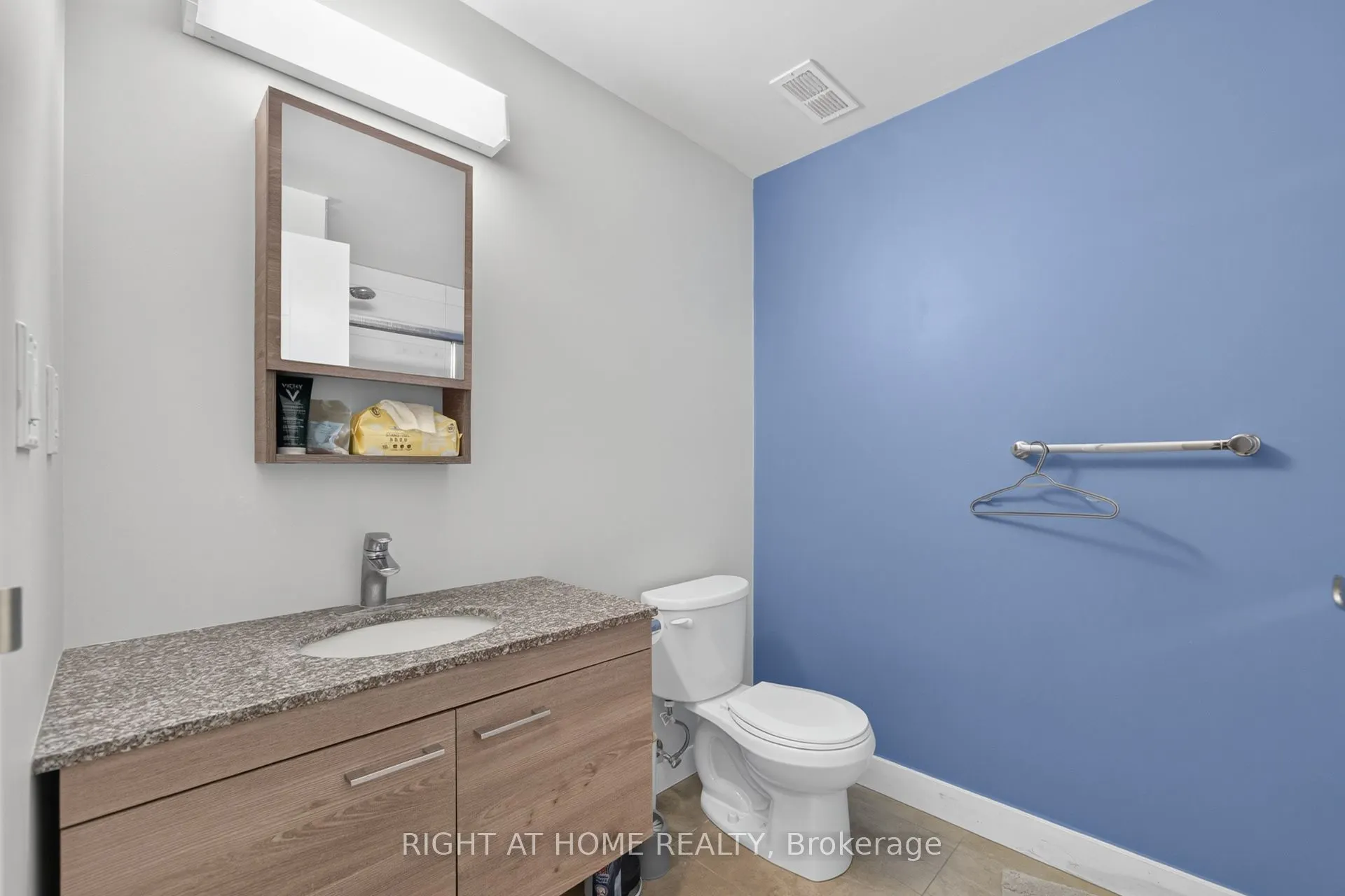 62 Balsam Street #B508