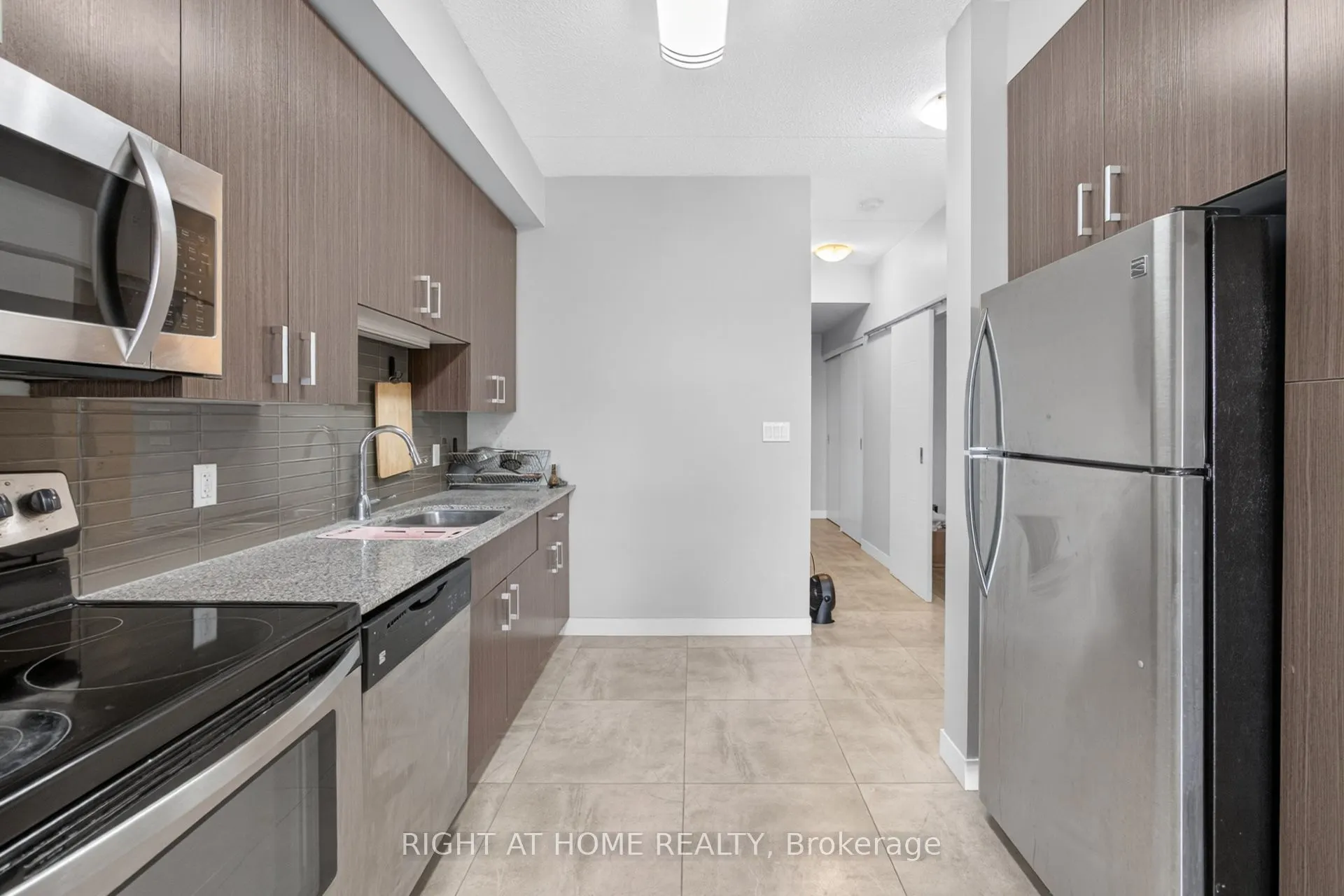 62 Balsam Street #B508