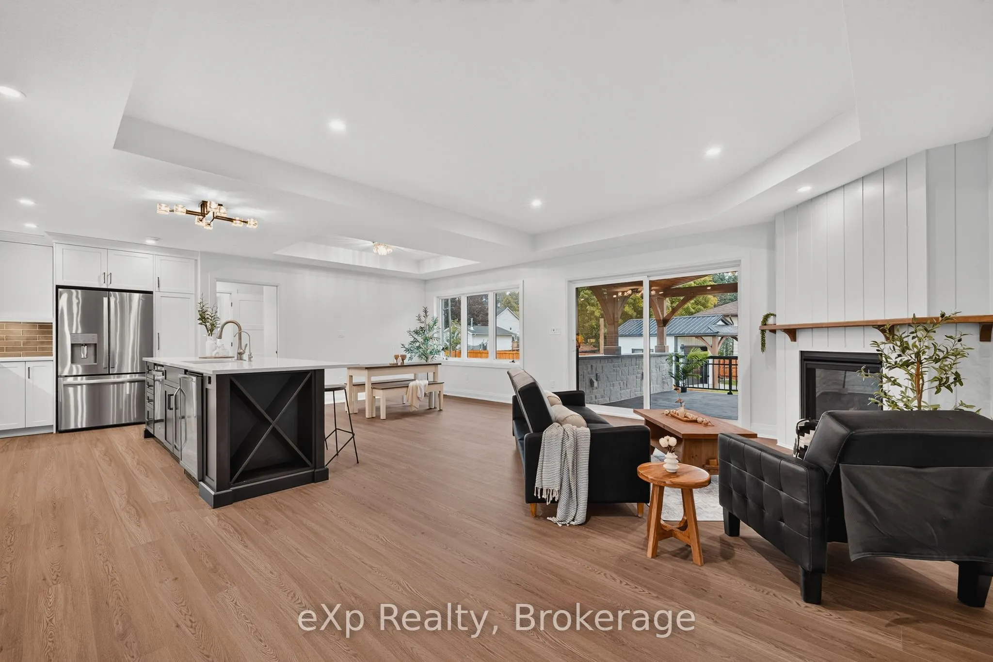 167 Margaret Street S