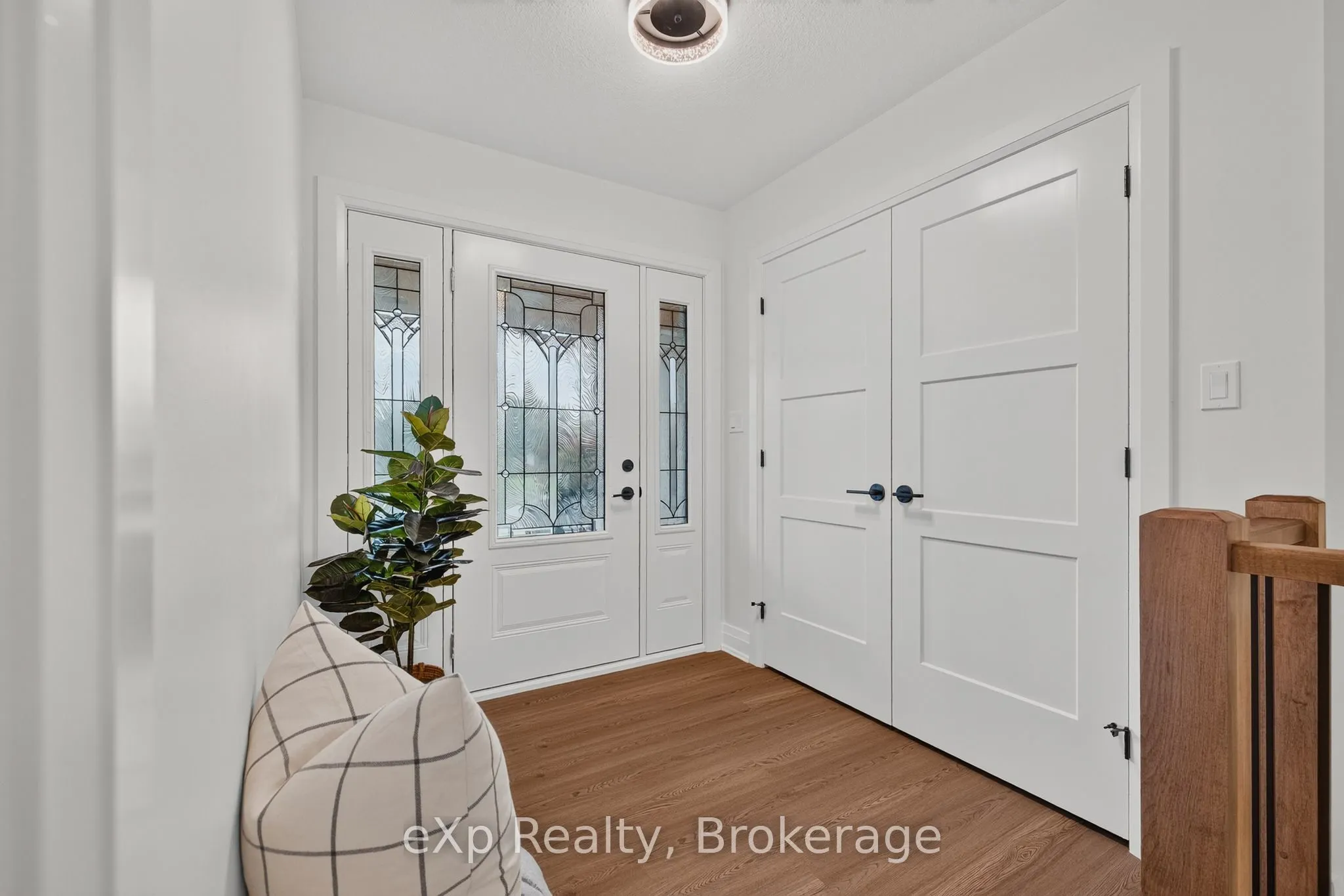 167 Margaret Street S