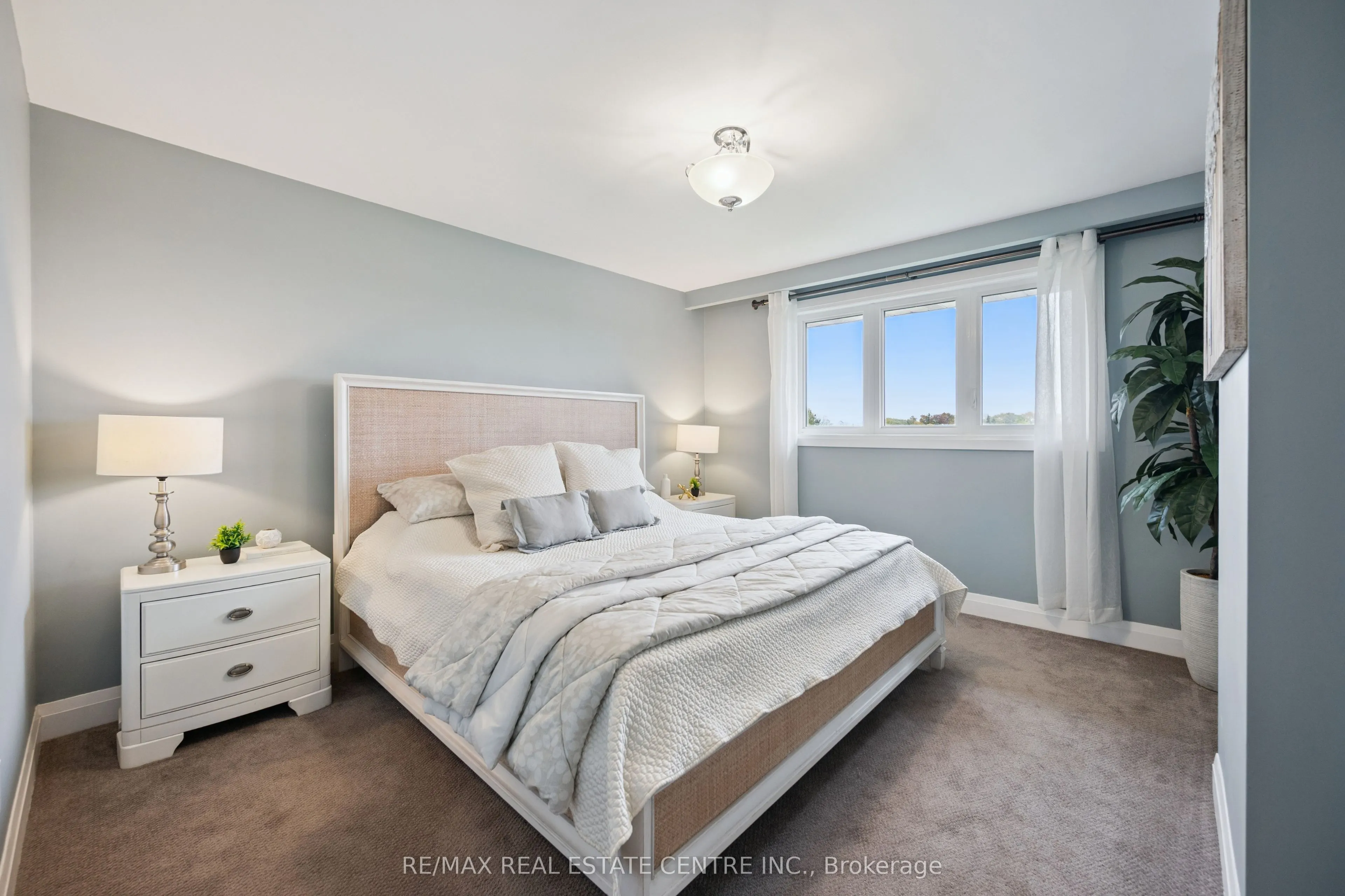 1216 Sheffield Road