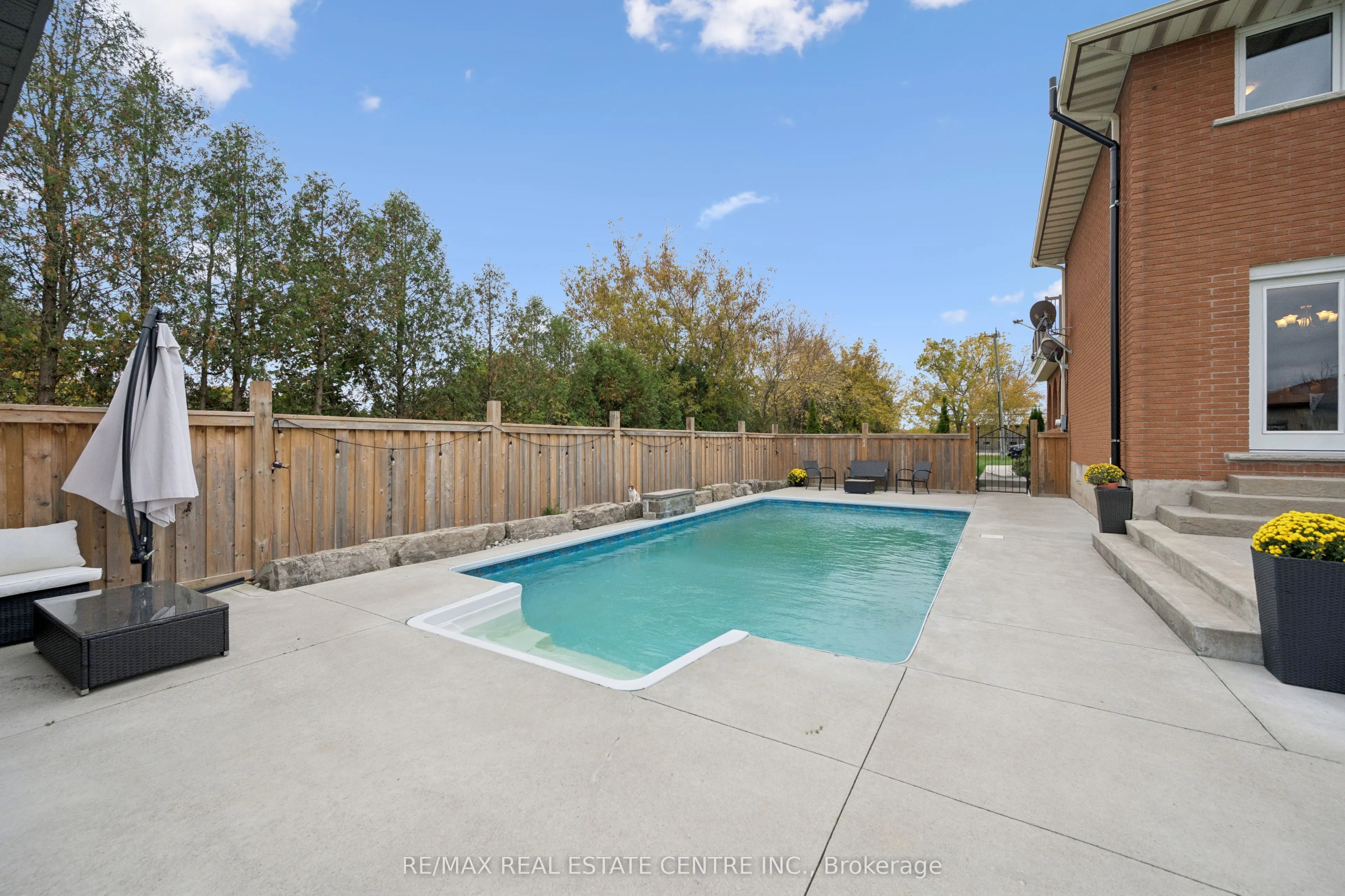 1216 Sheffield Road