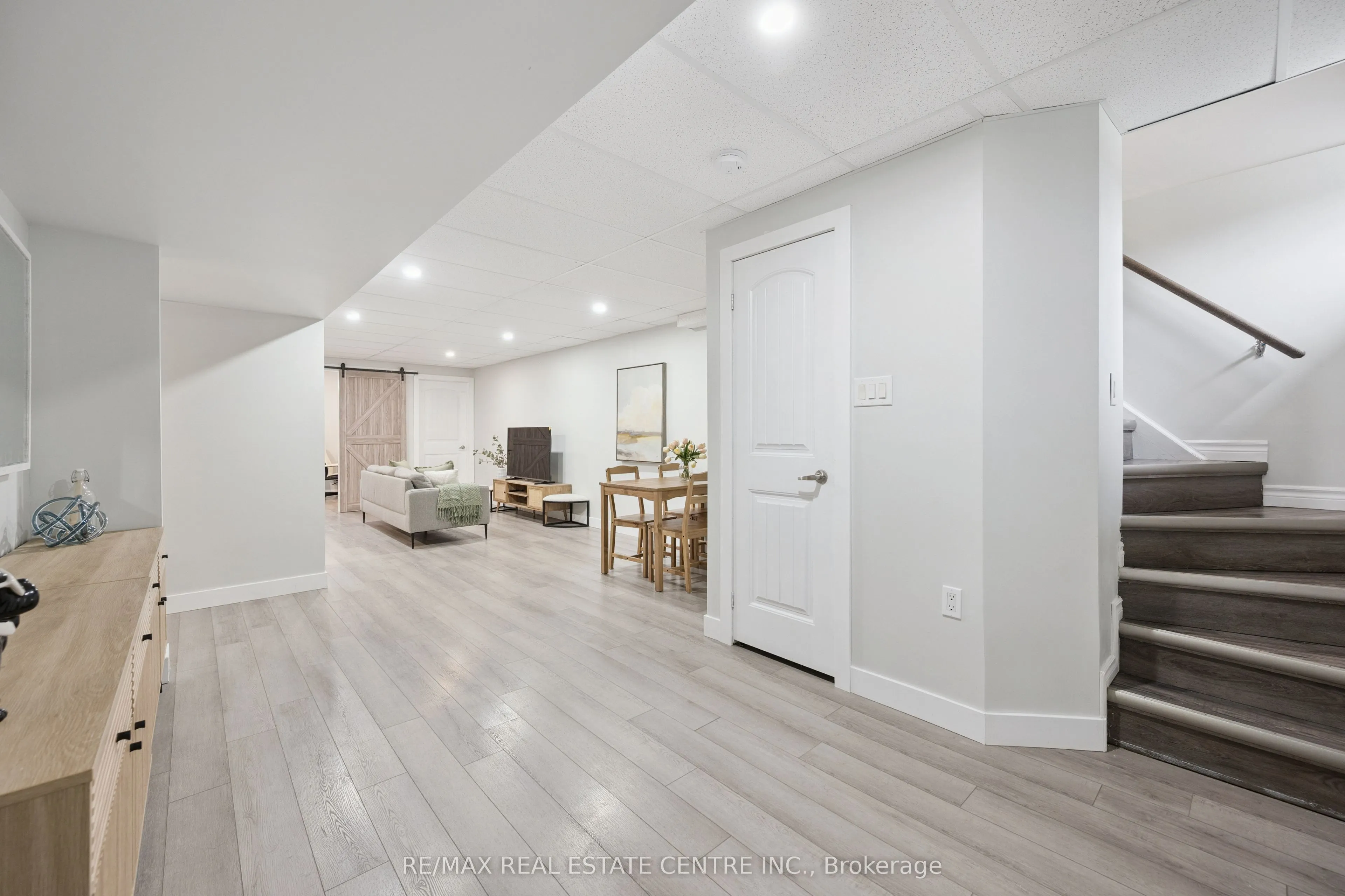 1216 Sheffield Road