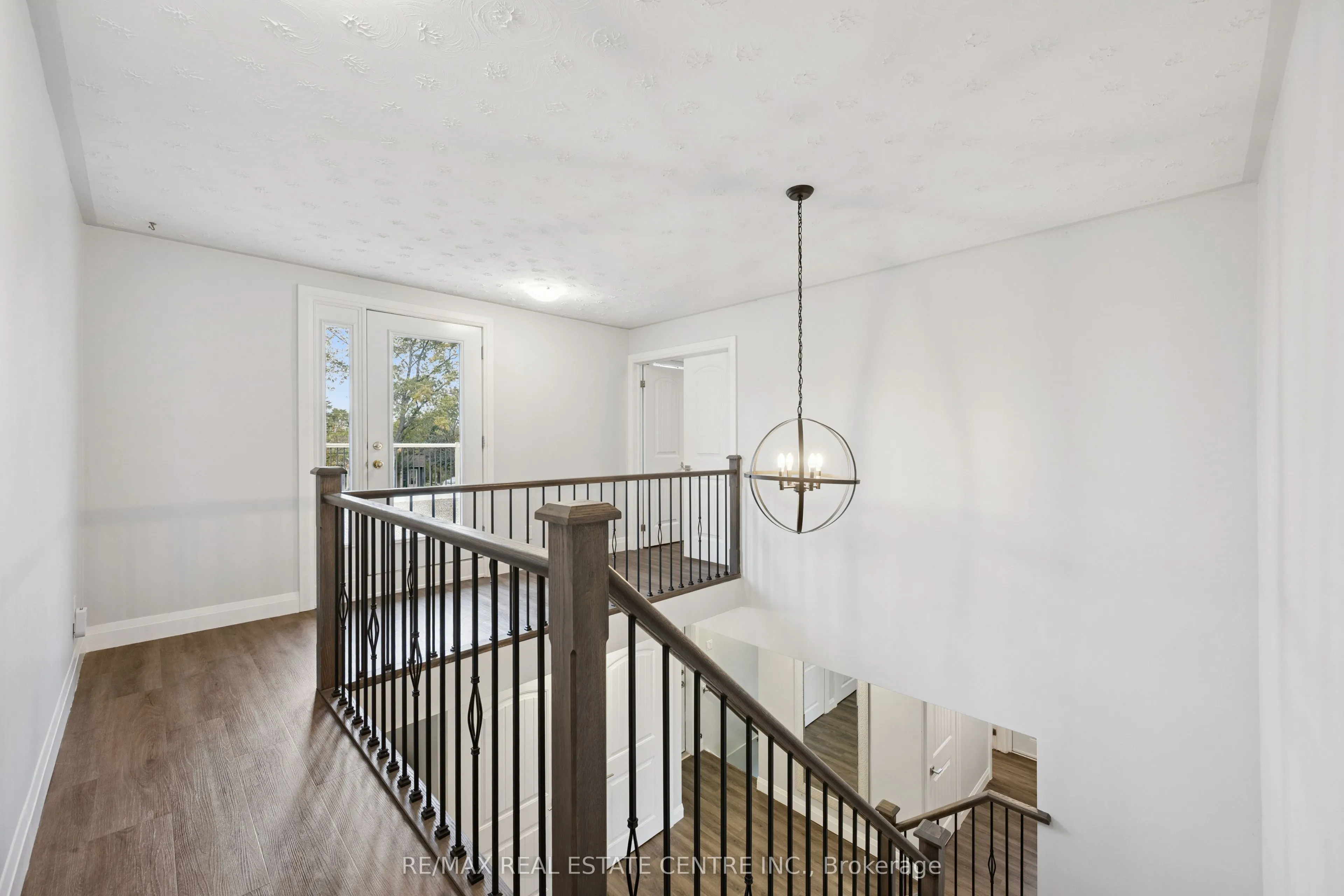 1216 Sheffield Road