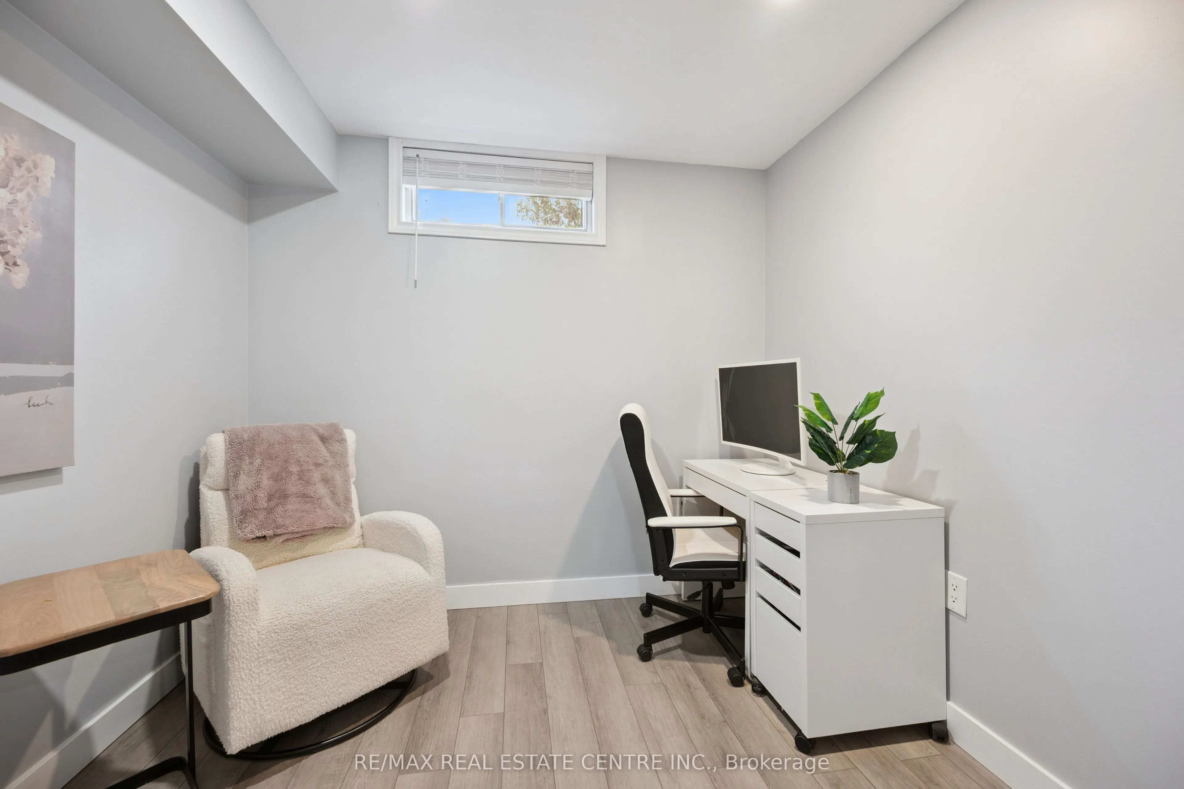 1216 Sheffield Road