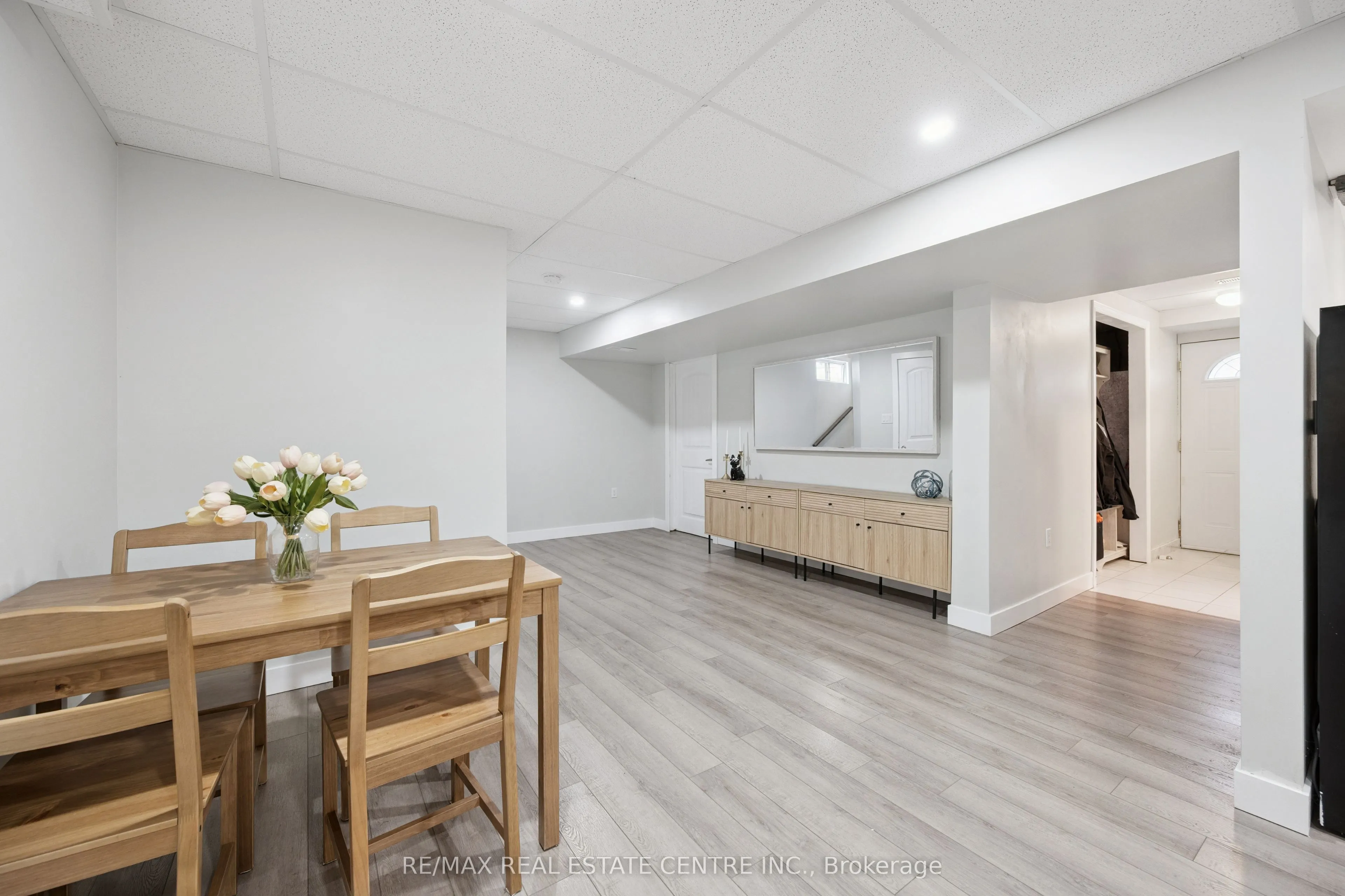 1216 Sheffield Road