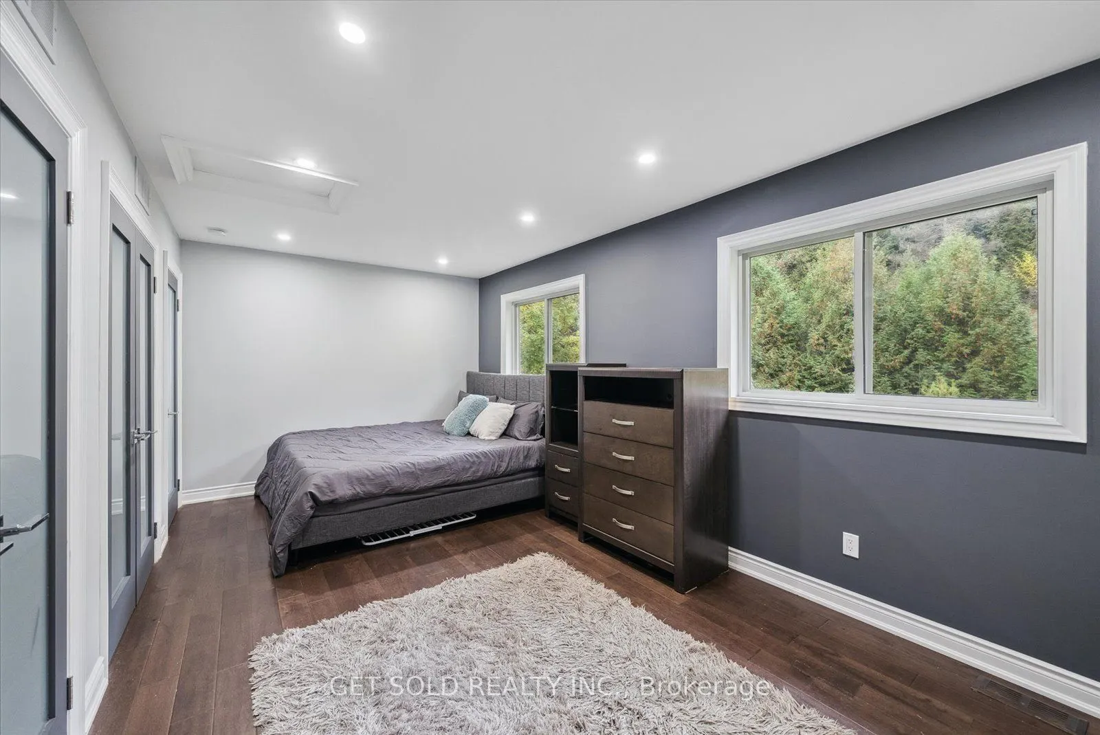 11 Fieldway Court