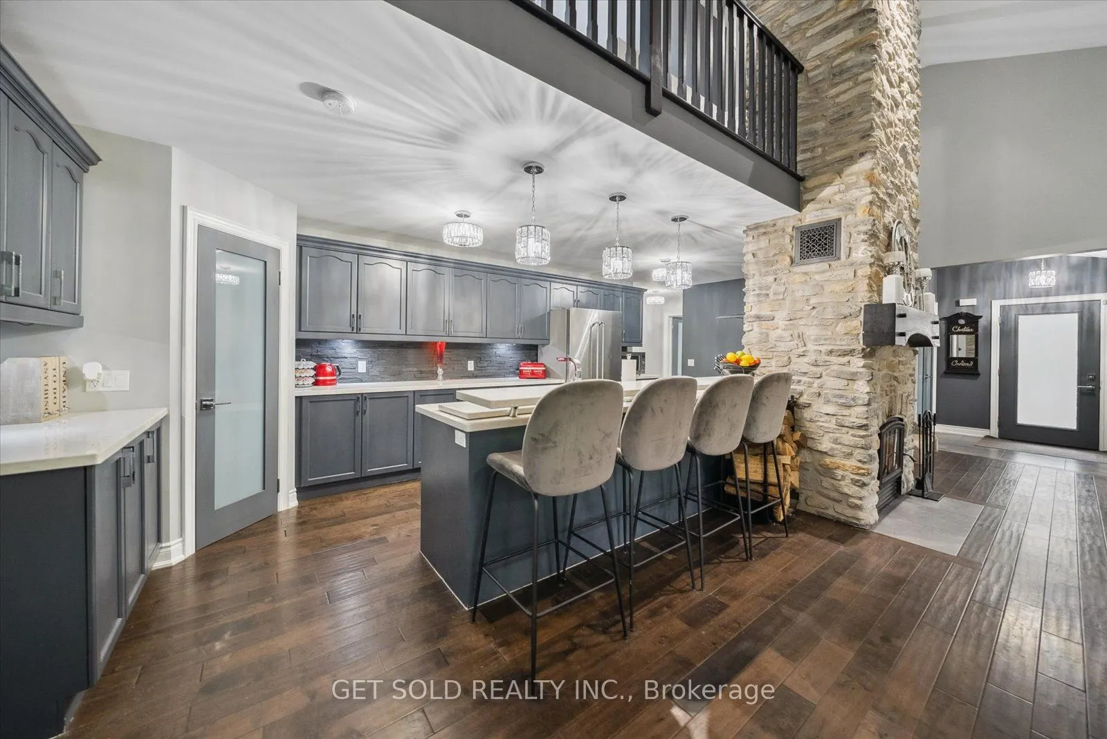 11 Fieldway Court