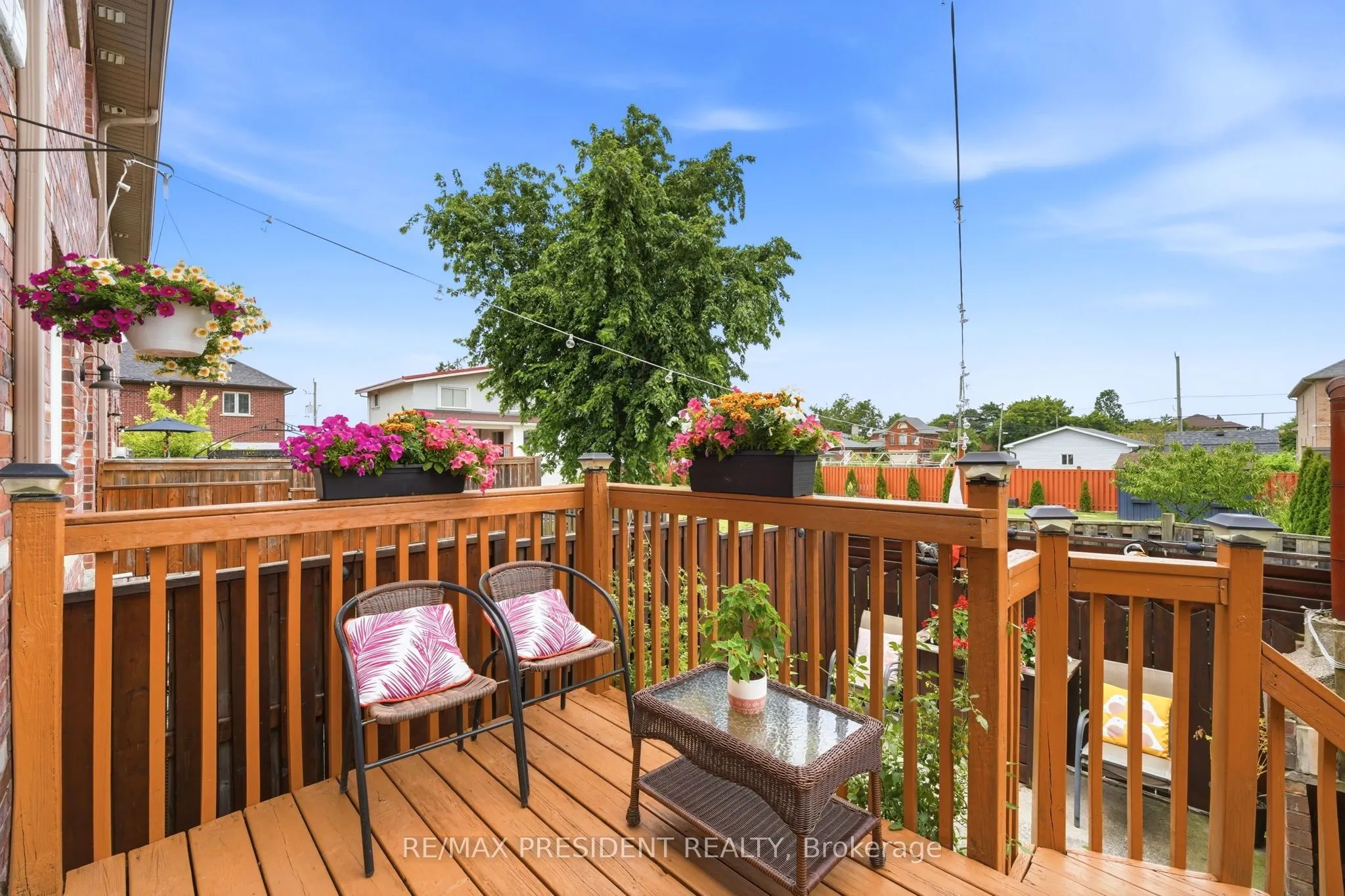 45 SEABREEZE Crescent #23