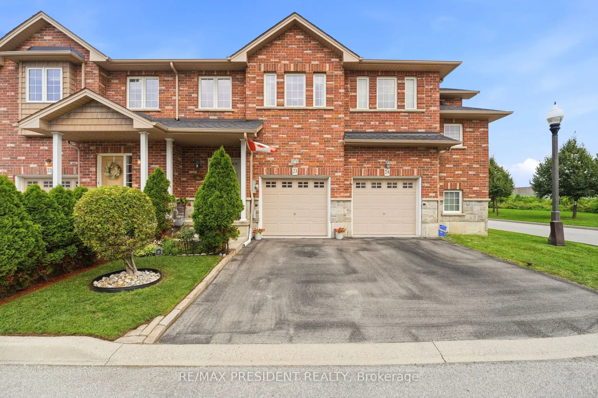 45 SEABREEZE Crescent #23