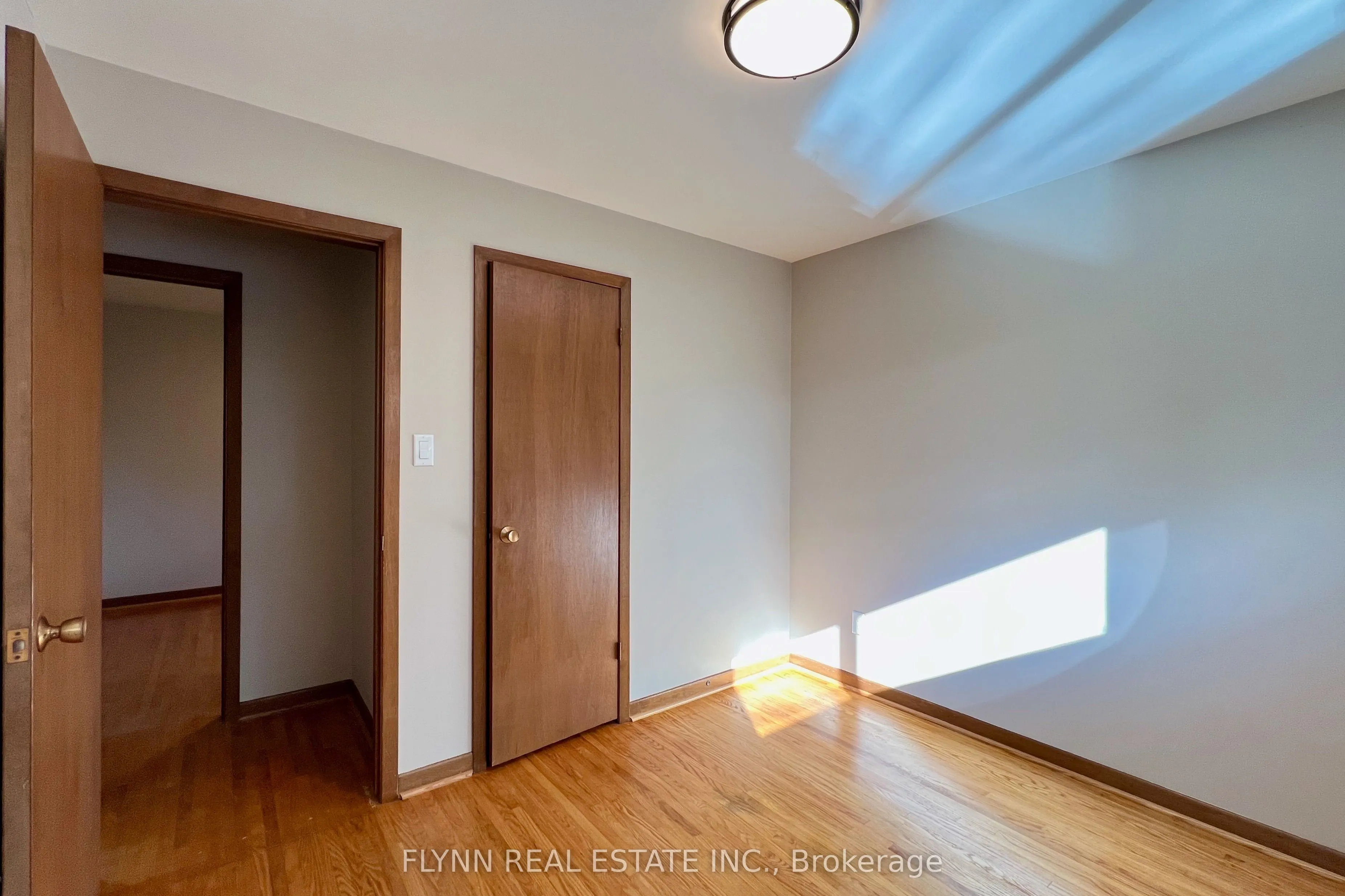 70 Richelieu Drive