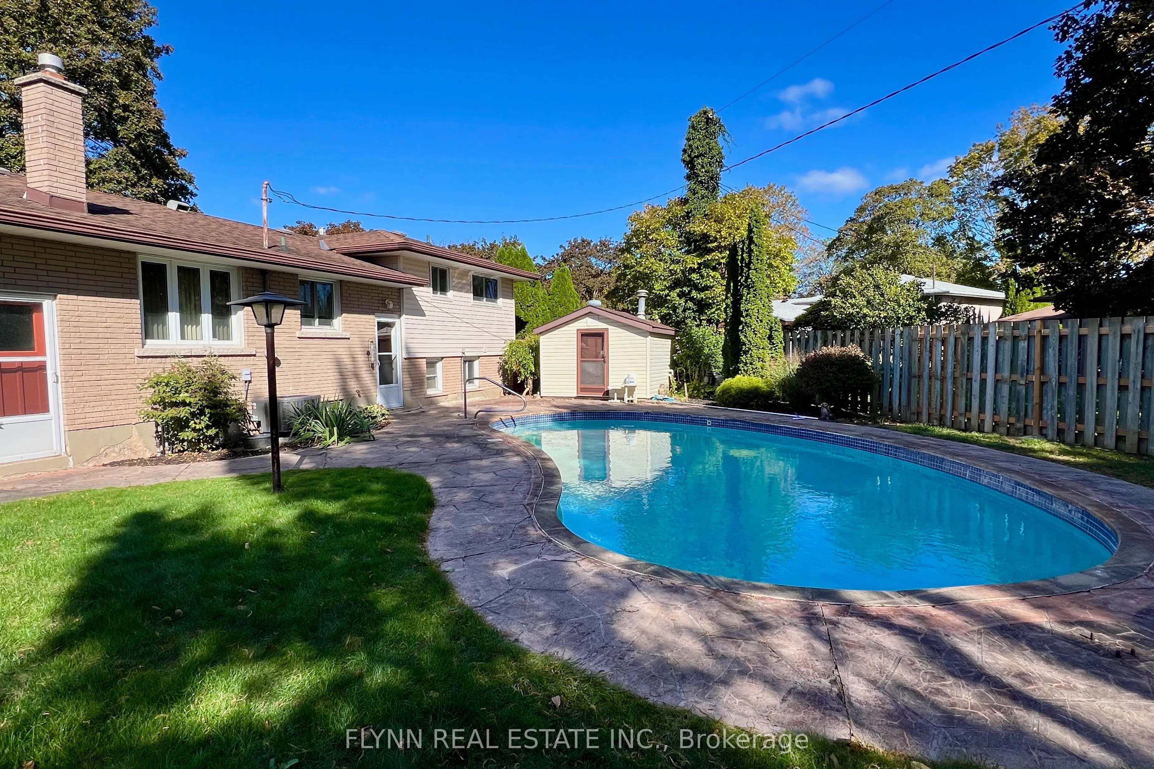 70 Richelieu Drive