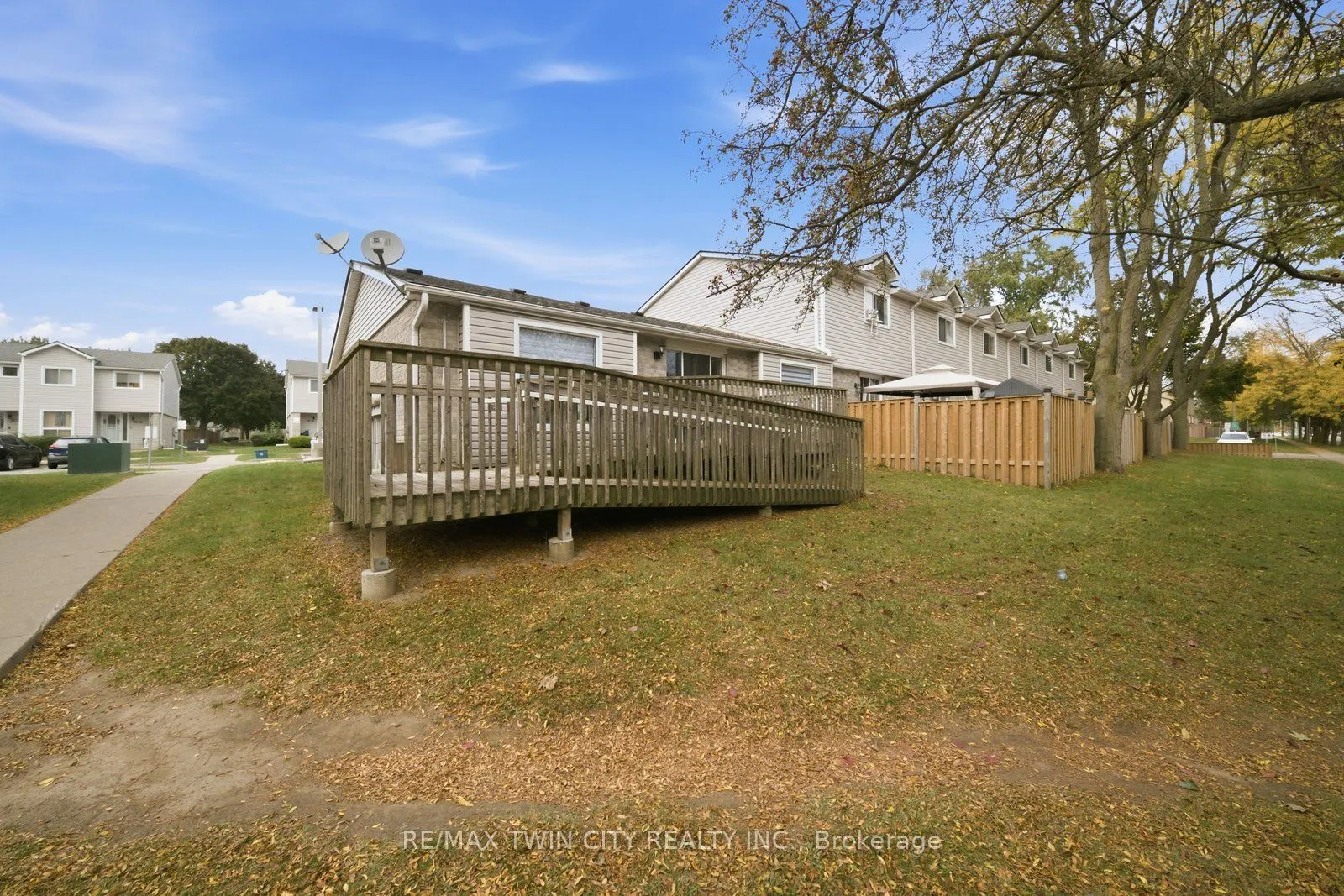 492 Grey Street #5