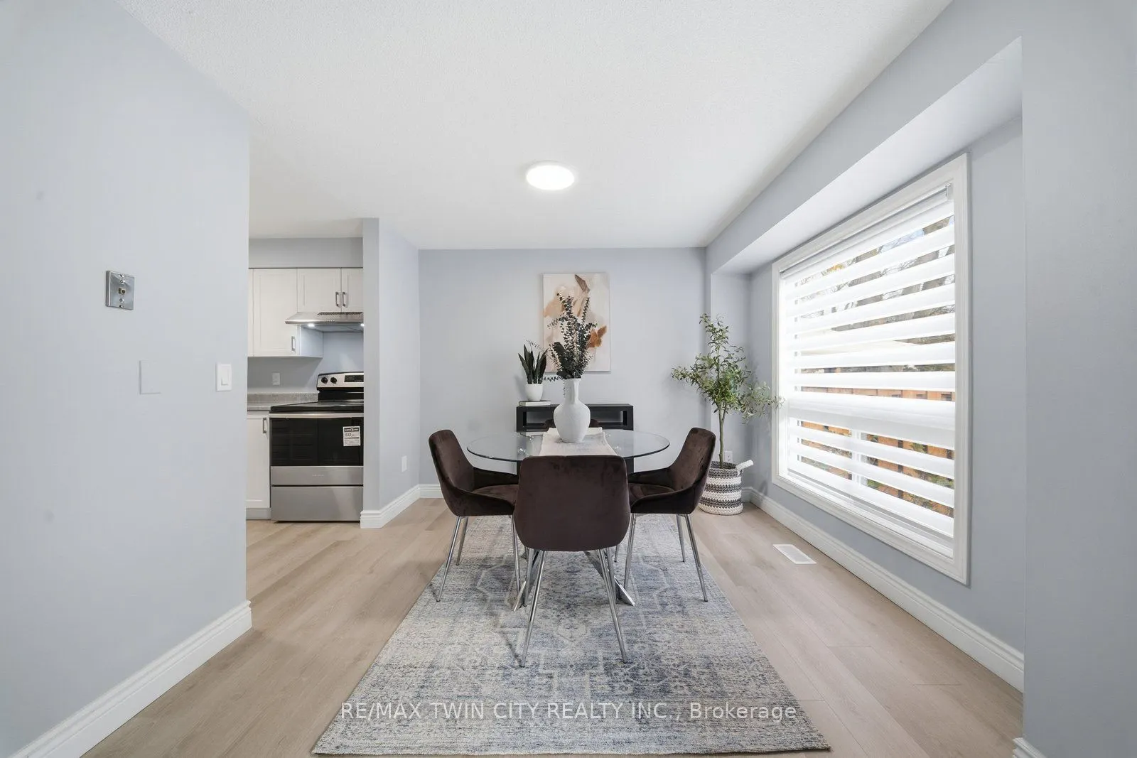 492 Grey Street #5