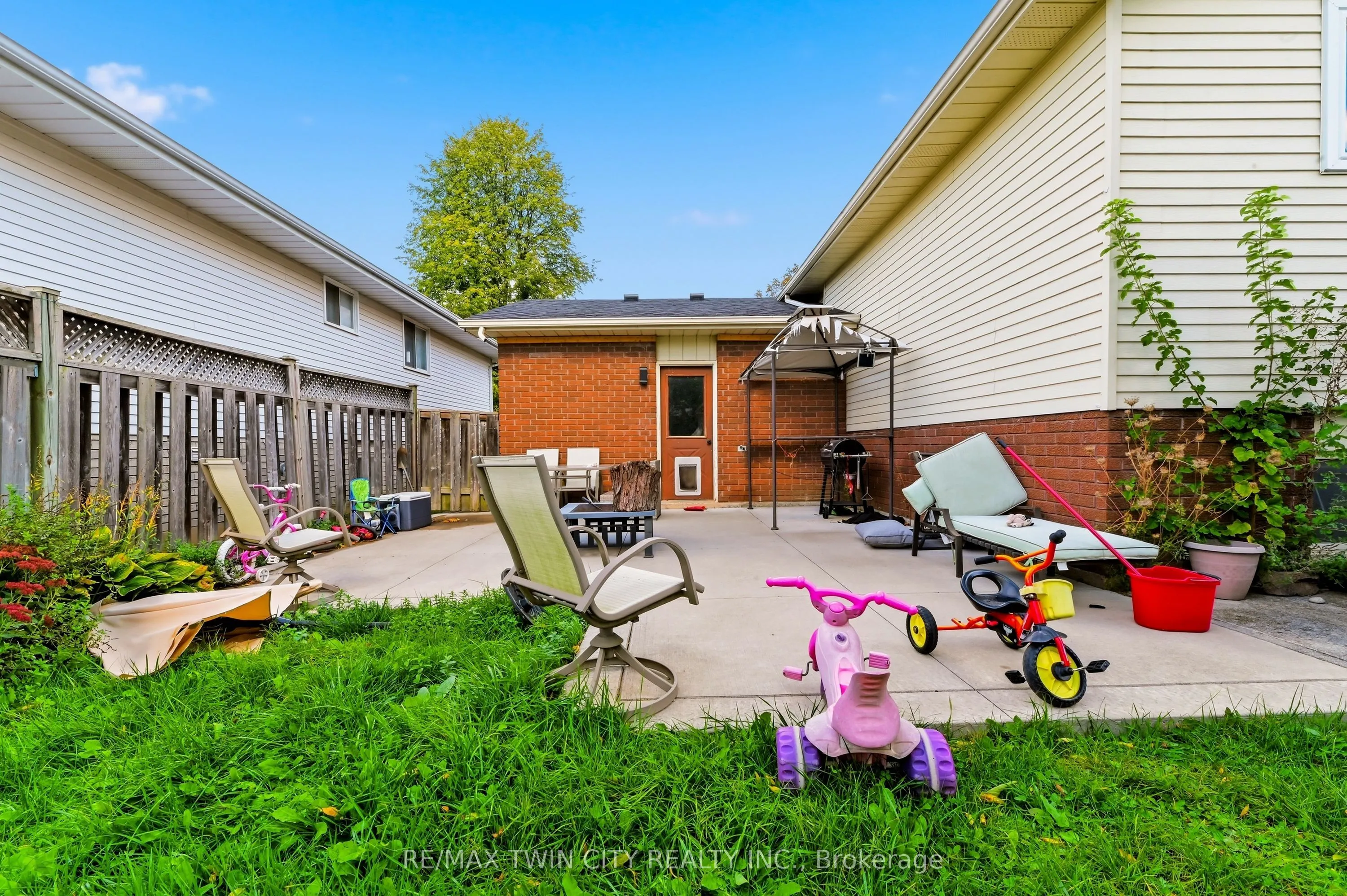 82 Beaver Crescent