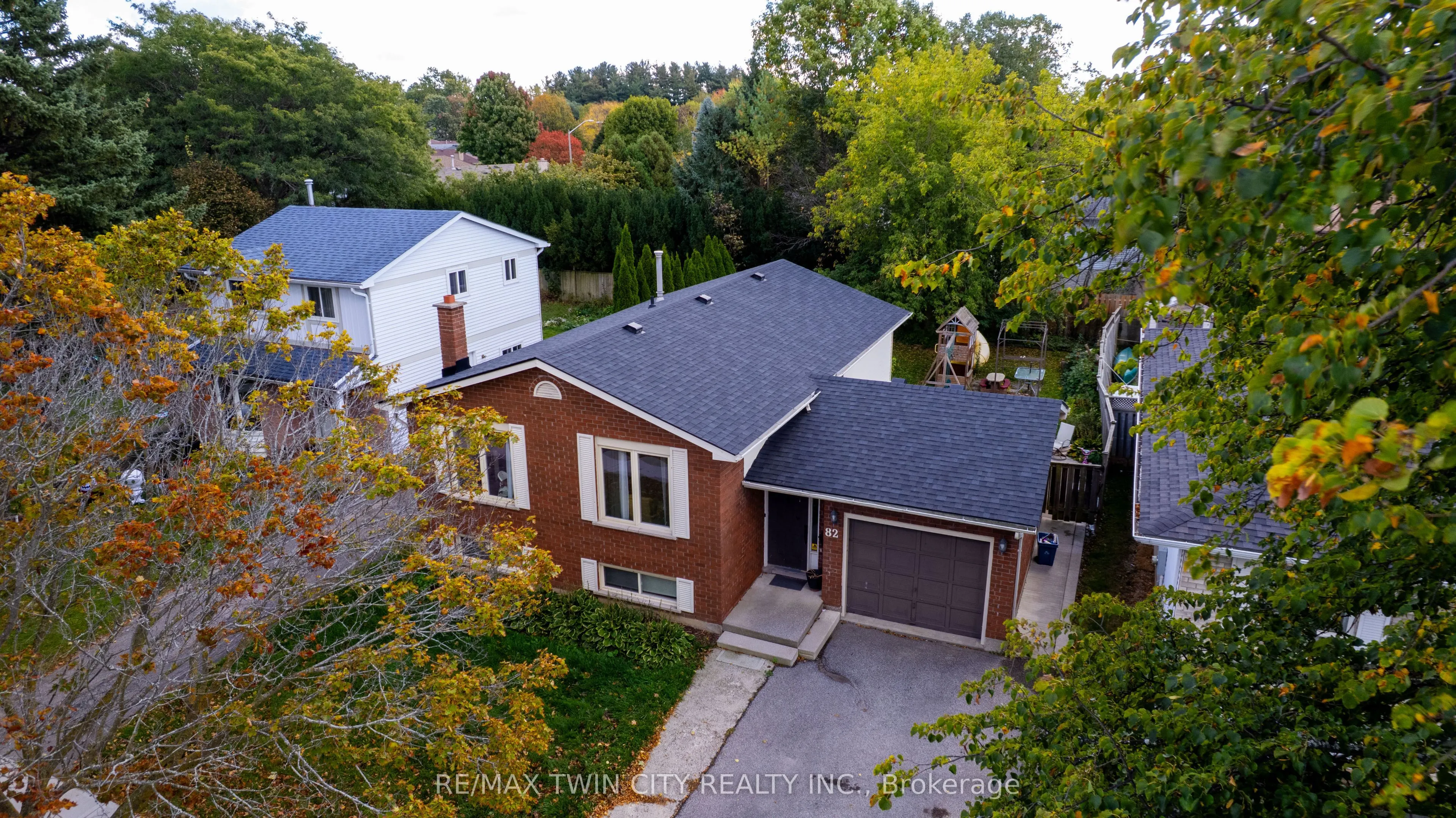 82 Beaver Crescent