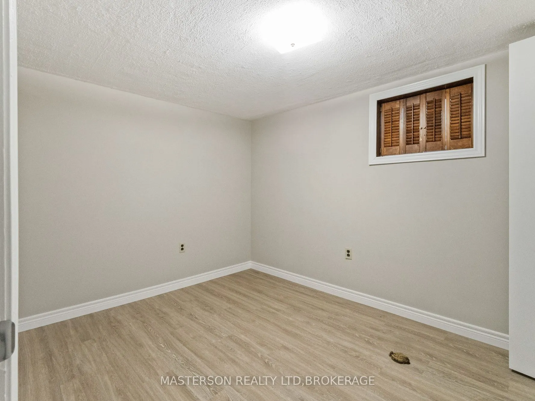 5 Burdy Drive