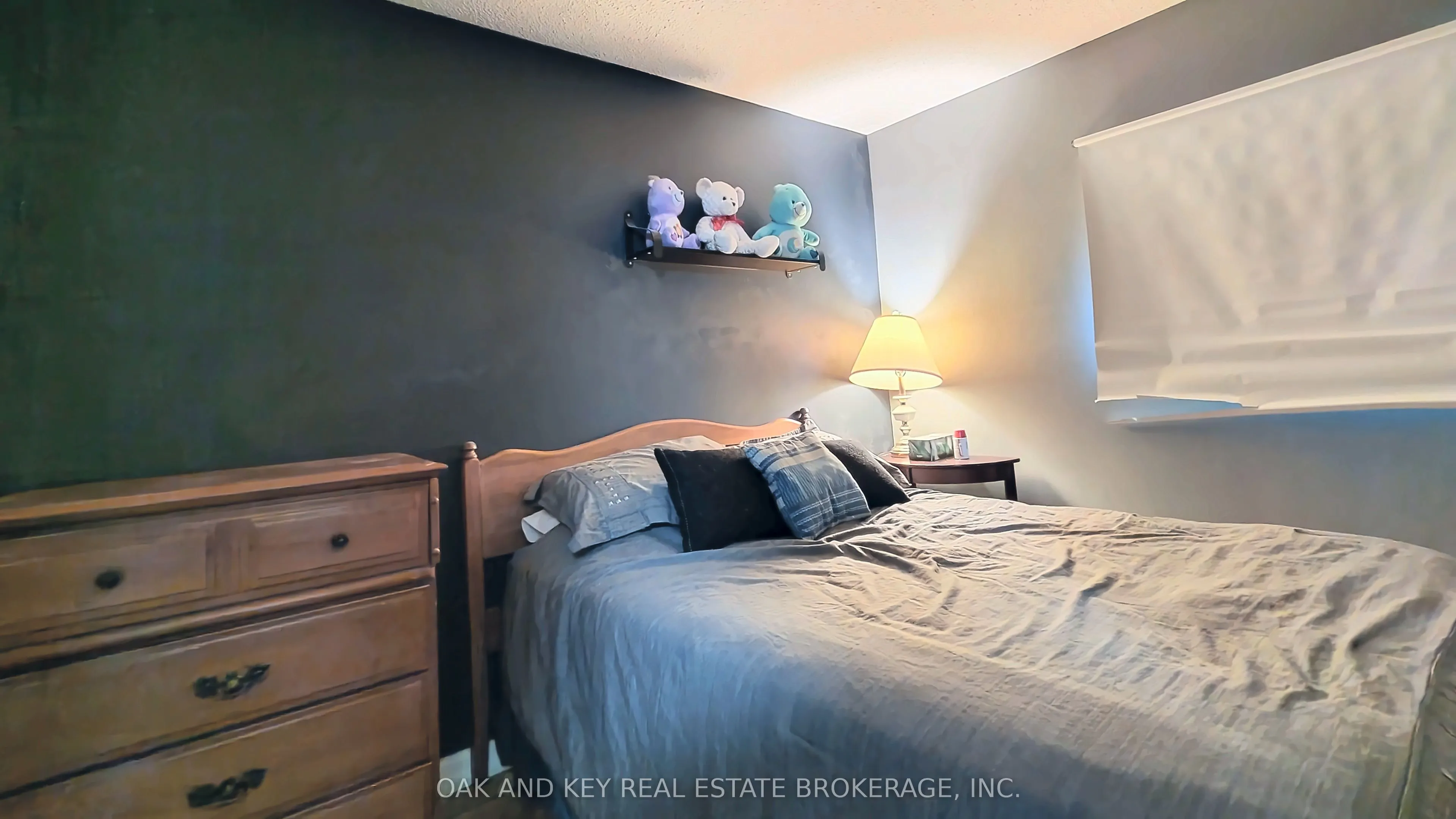 25 Timberlane Crescent