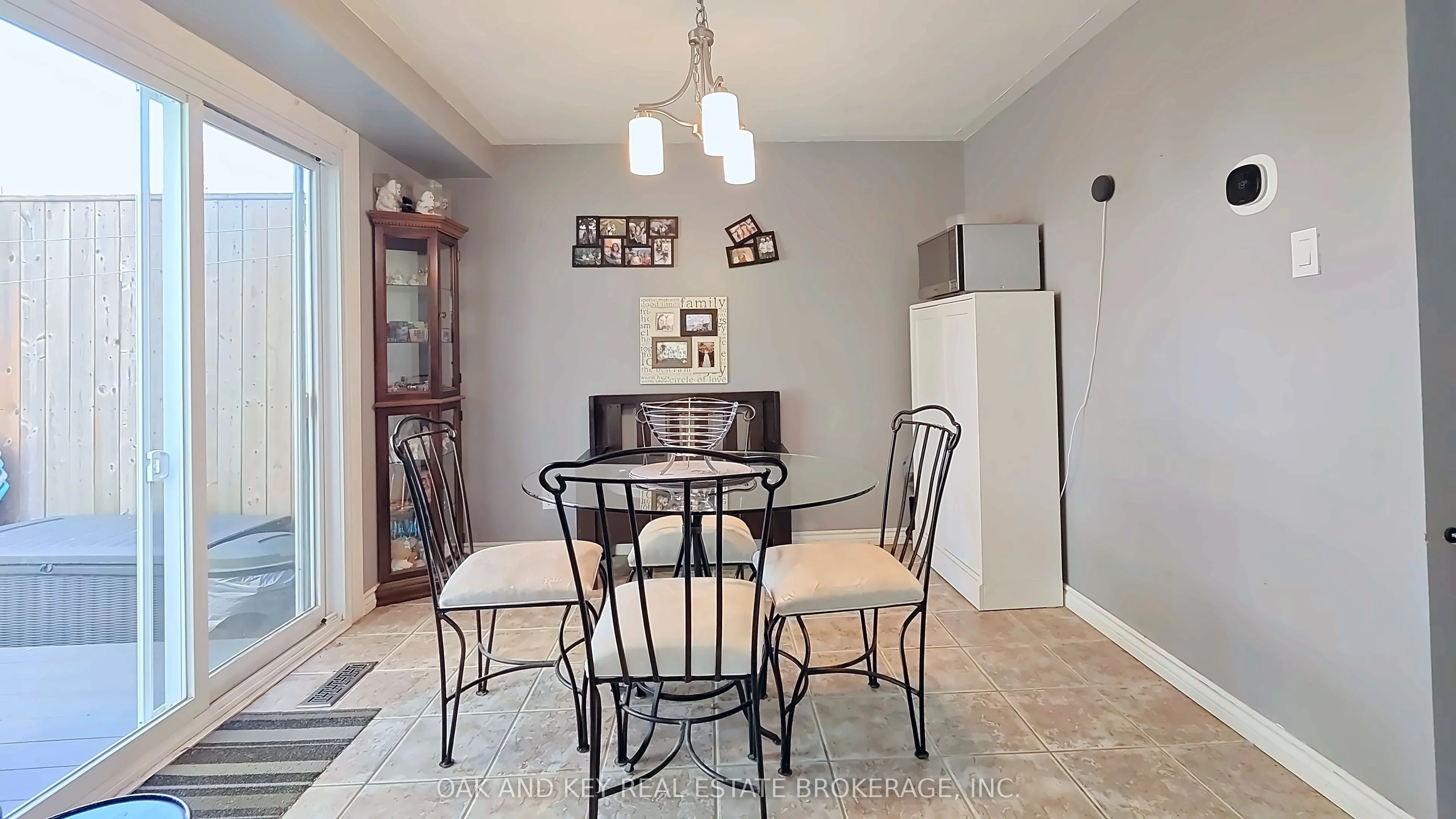 25 Timberlane Crescent