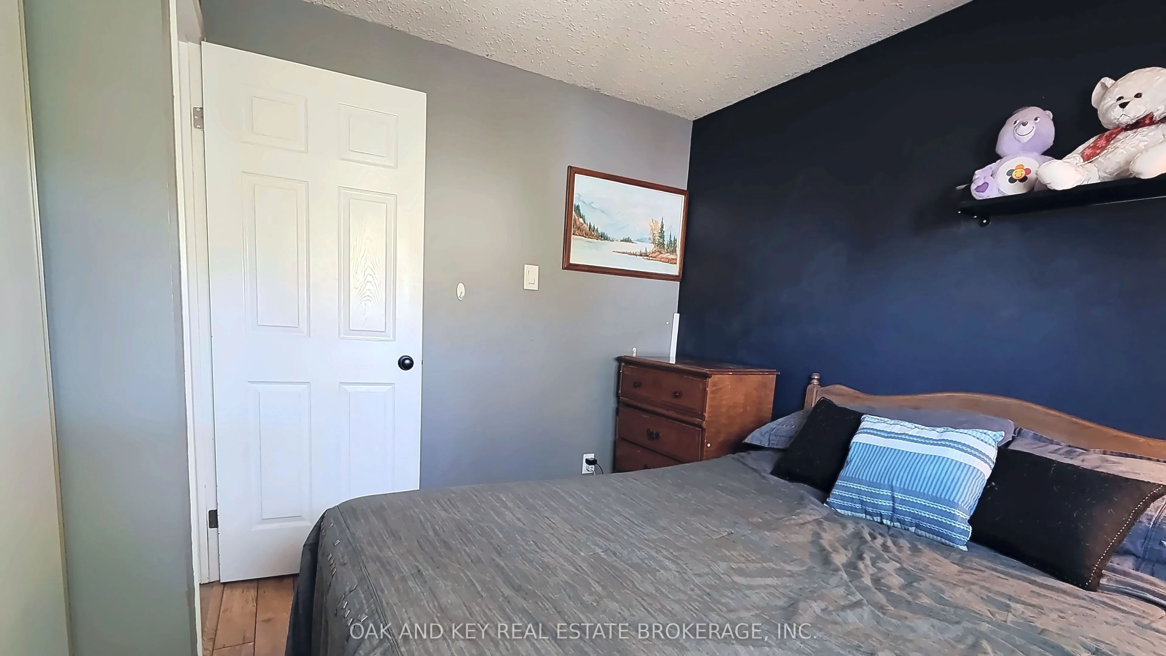 25 Timberlane Crescent