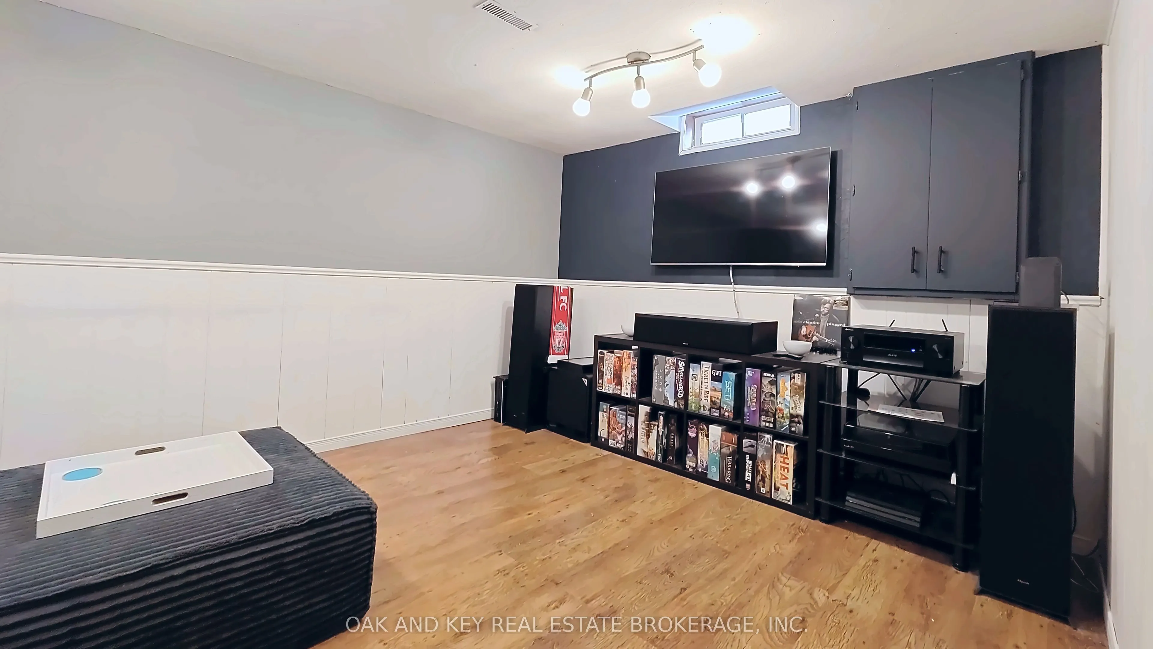 25 Timberlane Crescent