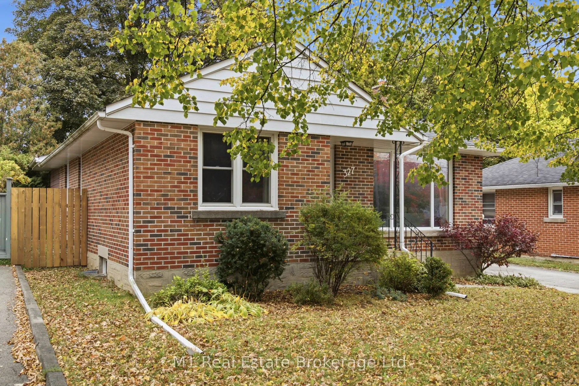 327 Metcalfe Street