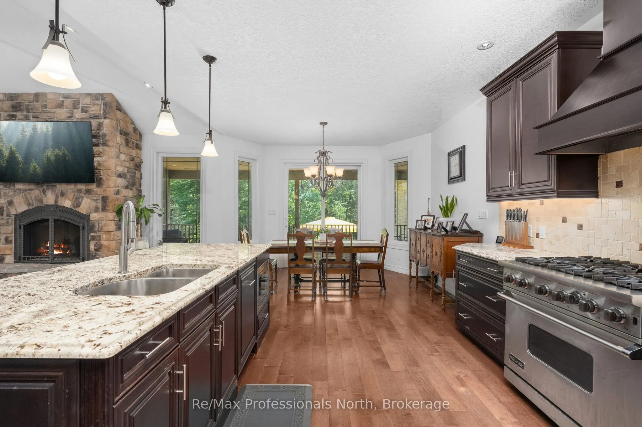 2452 Doe Lake Road