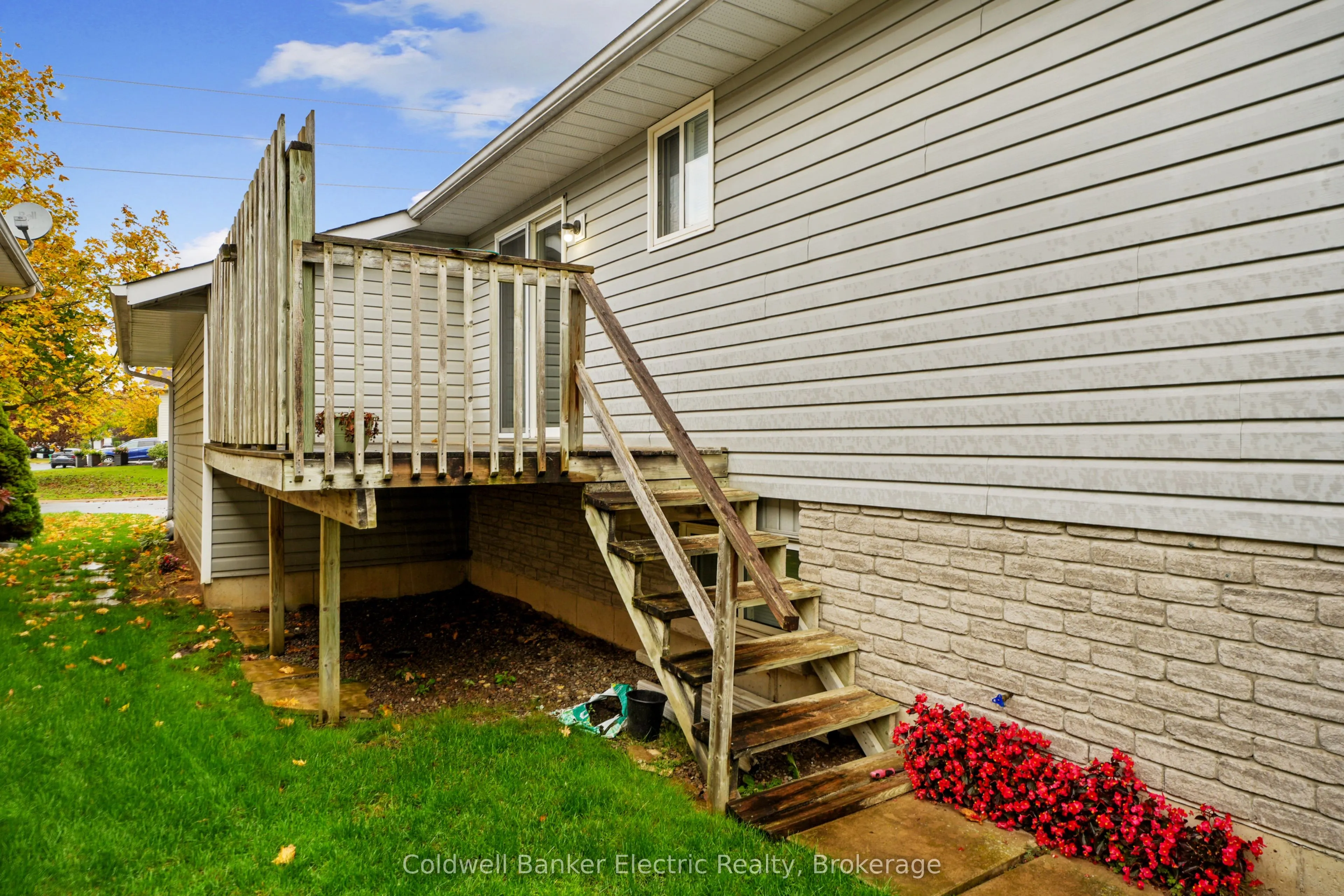271 Dainton Drive