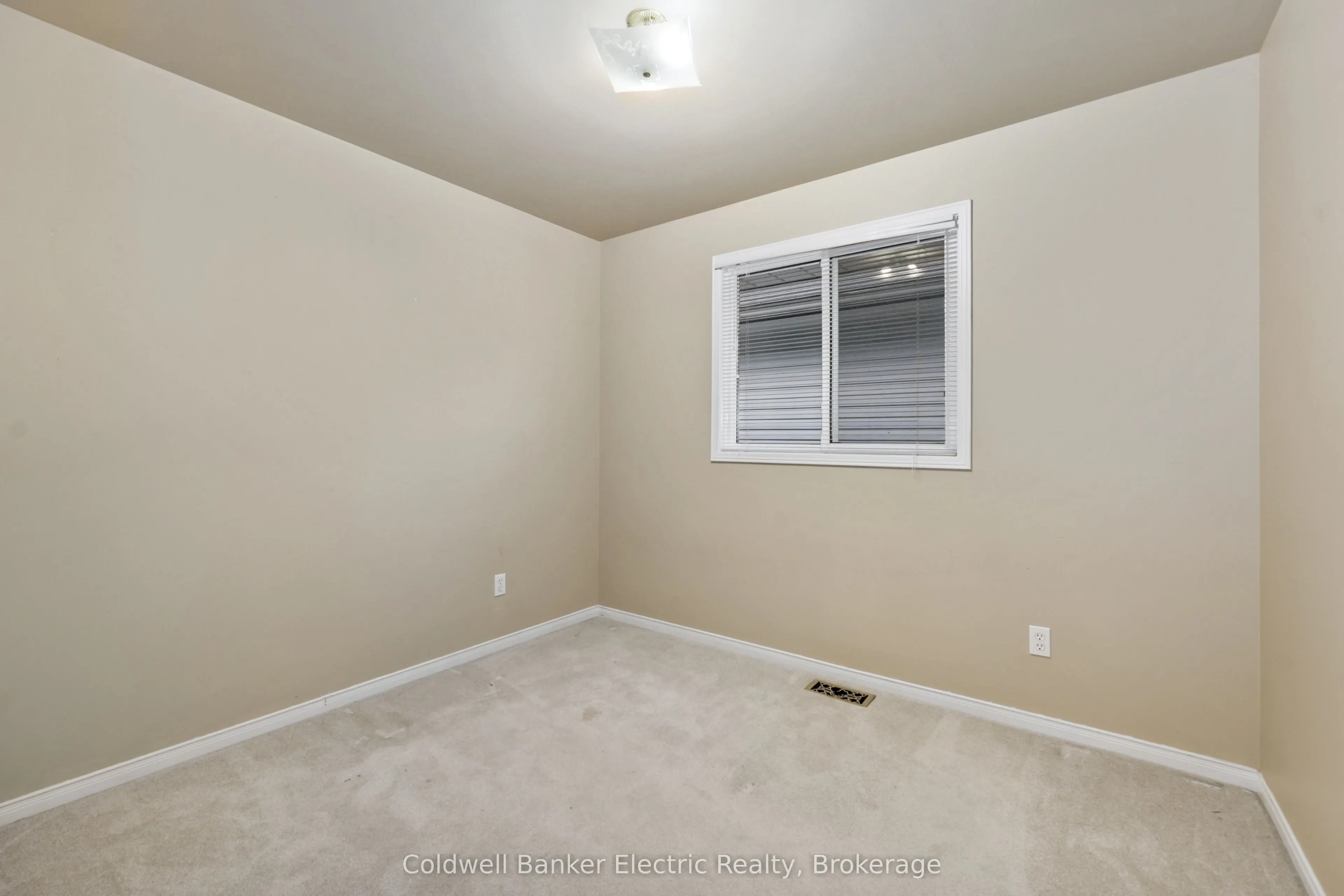 271 Dainton Drive
