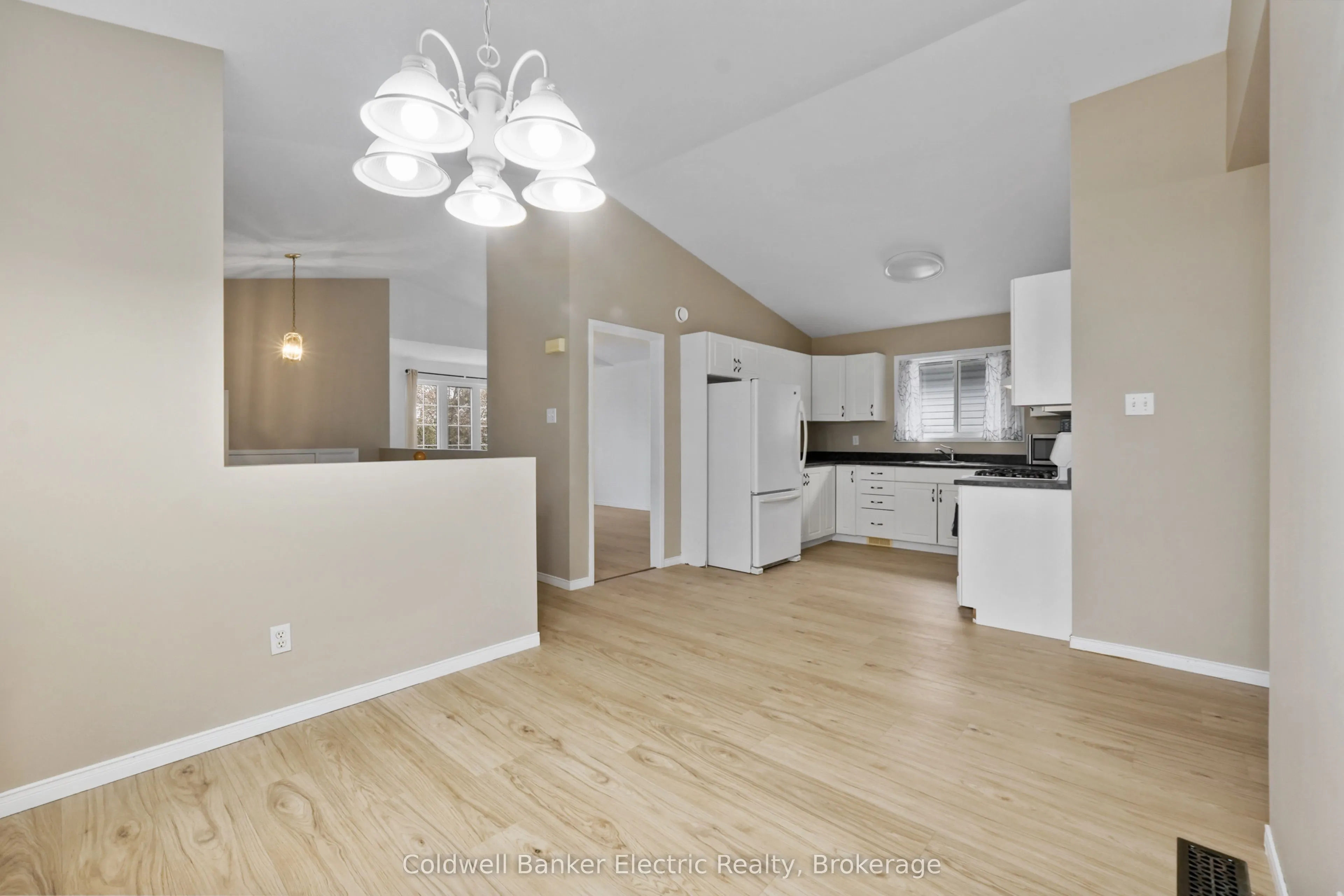 271 Dainton Drive