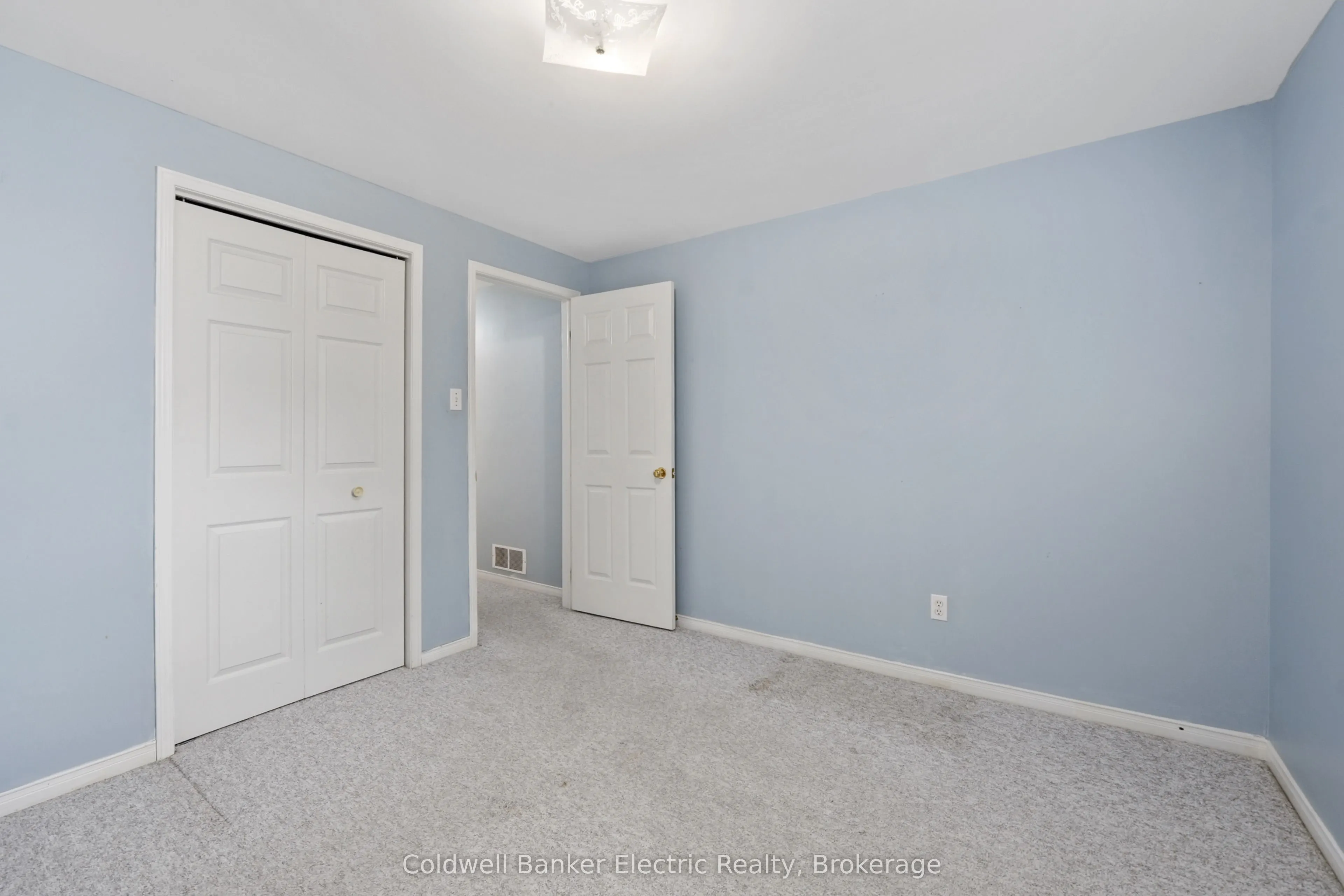 271 Dainton Drive