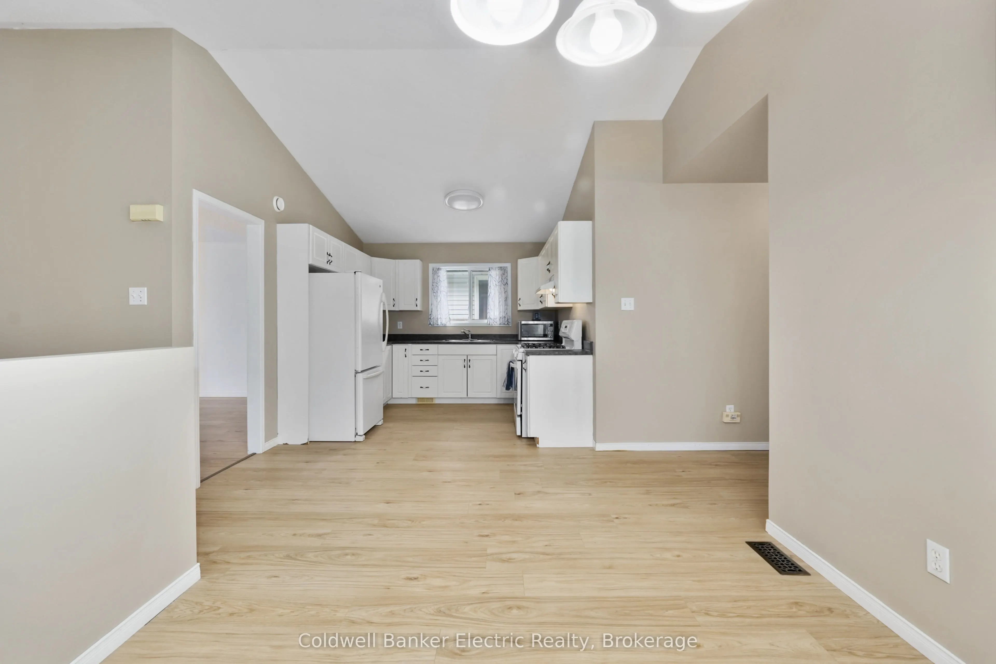 271 Dainton Drive