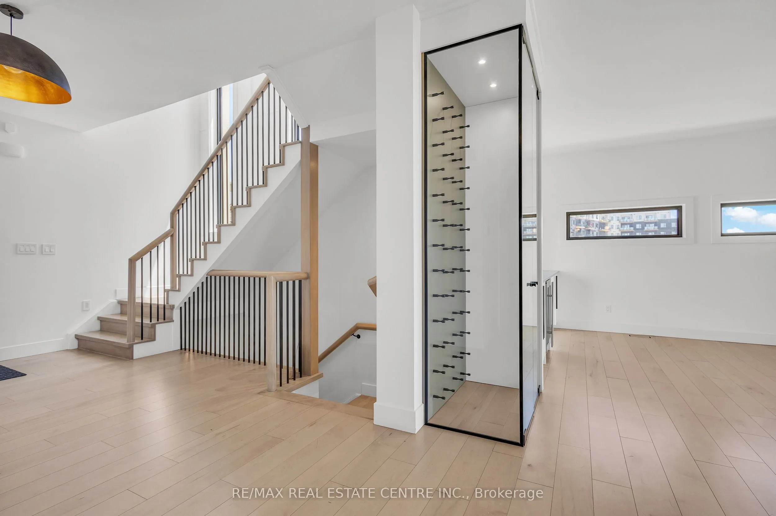 920 Thomas Pedder Court