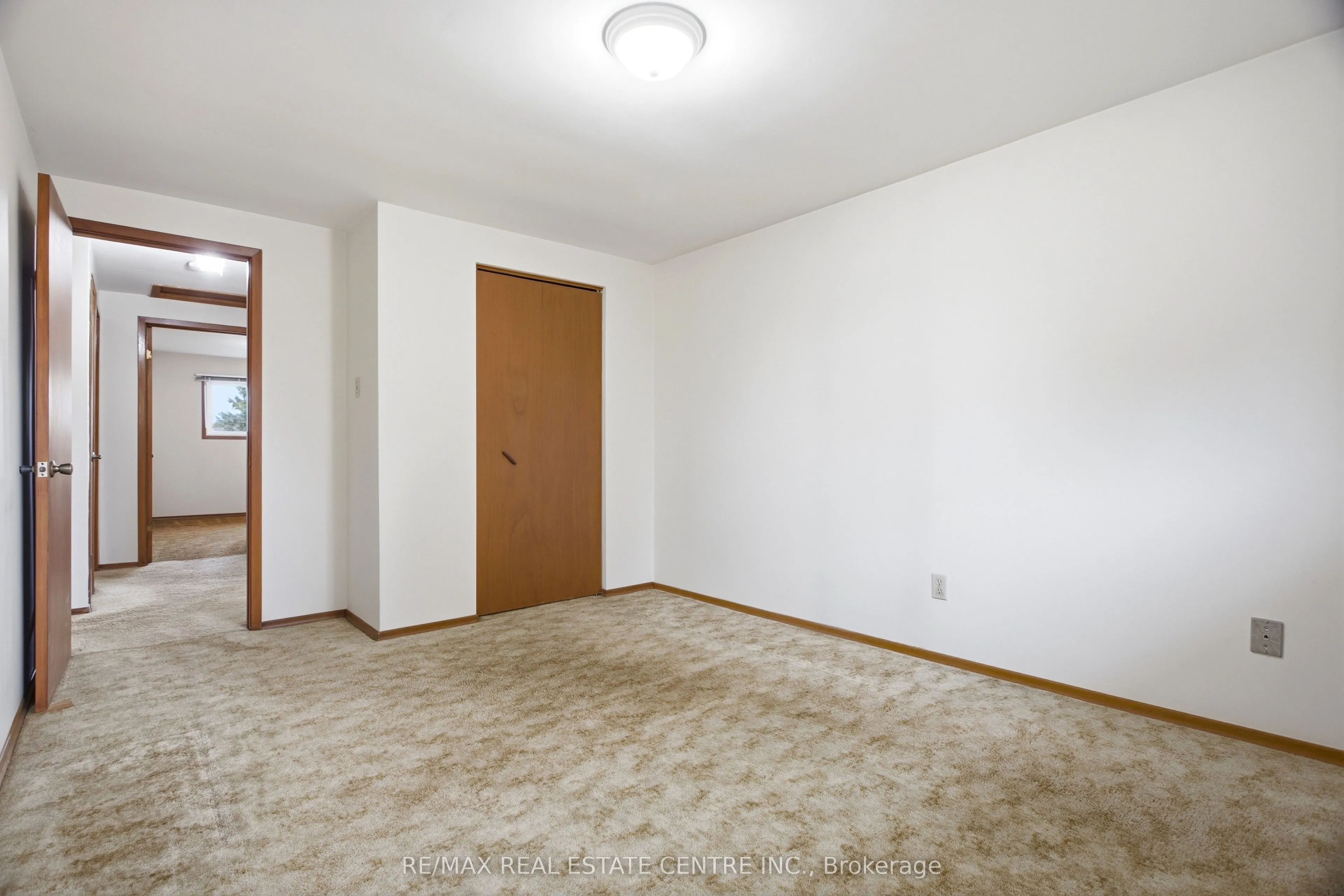 39 Sebas Court