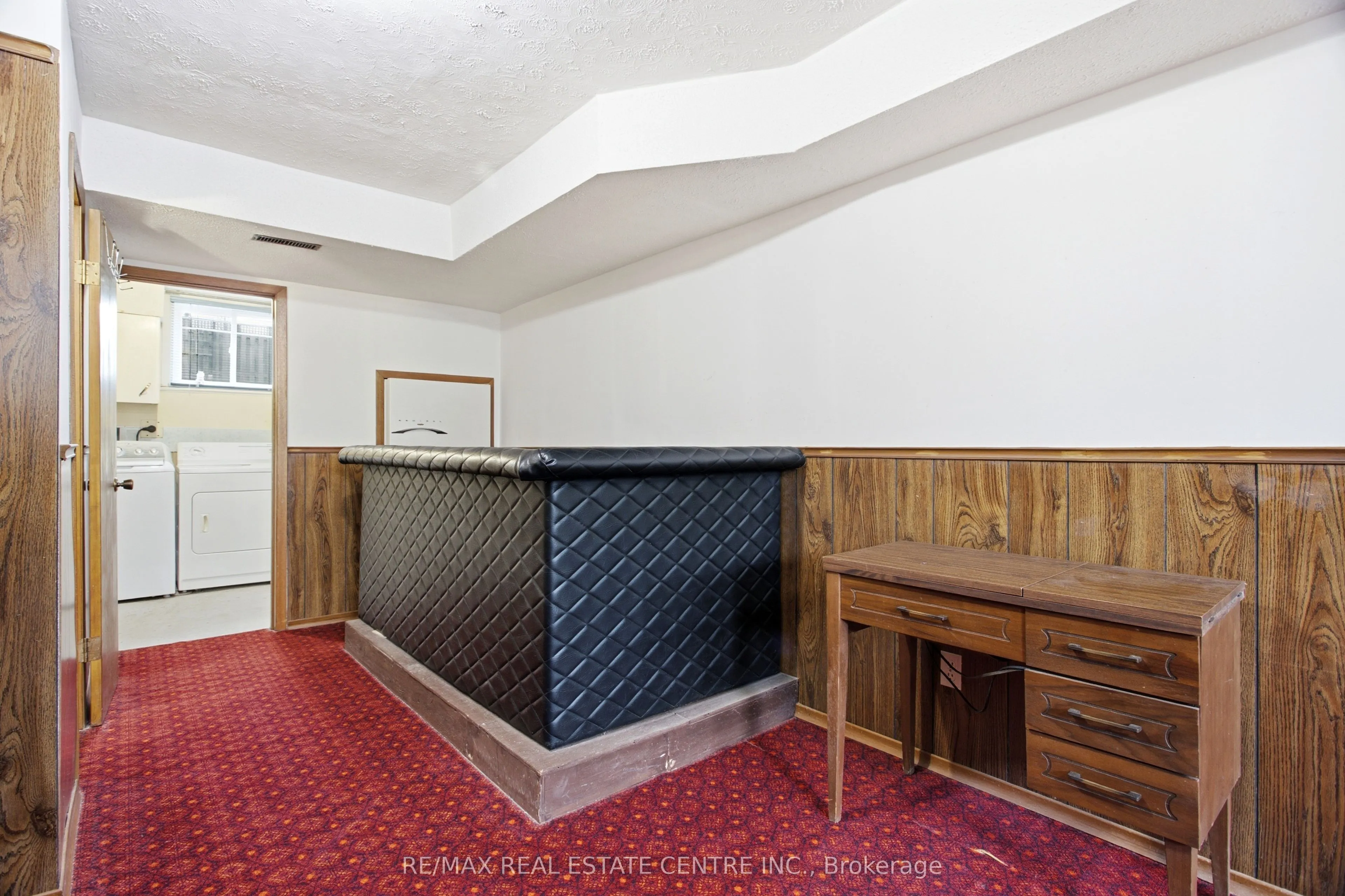 39 Sebas Court