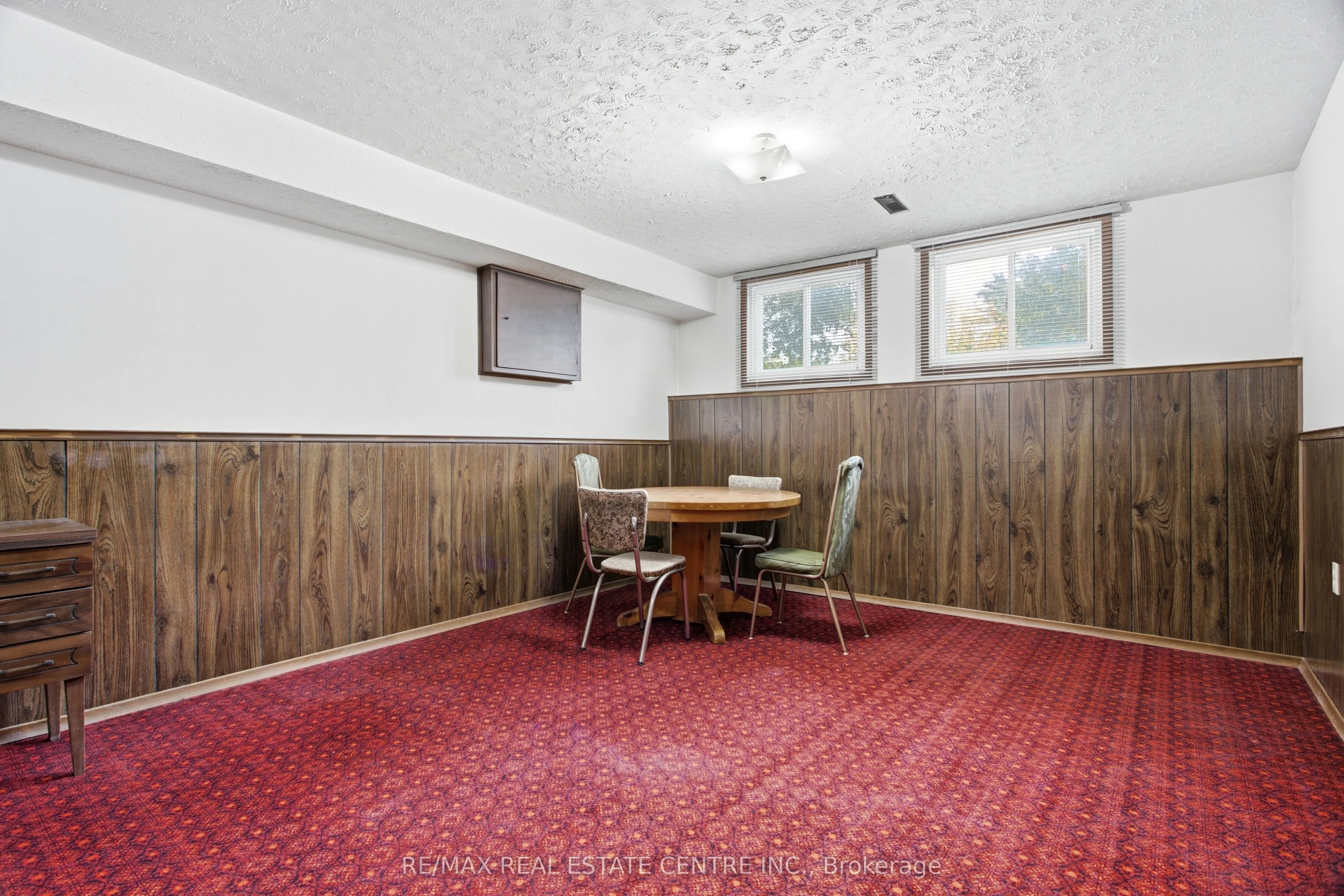 39 Sebas Court