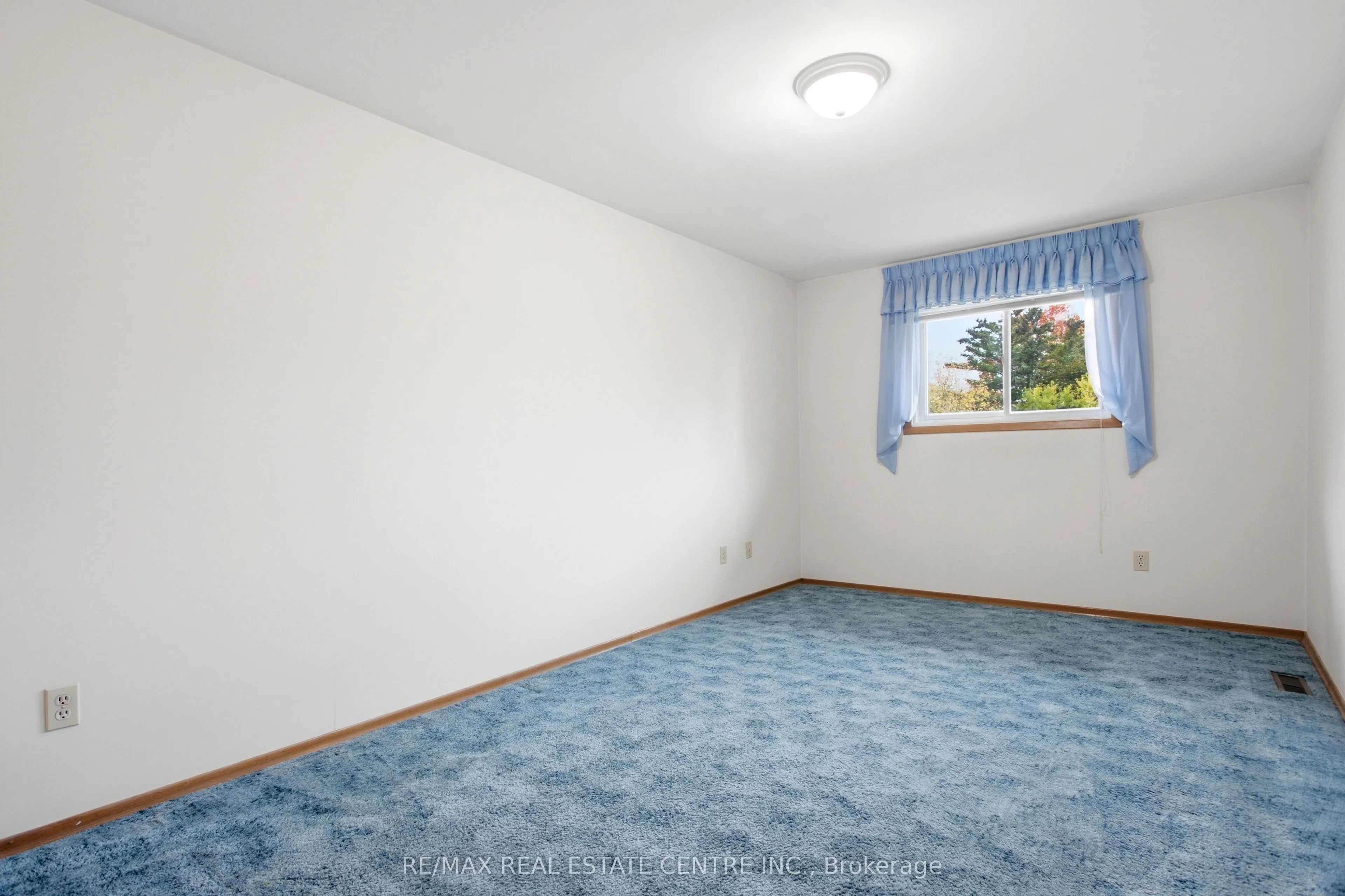 39 Sebas Court