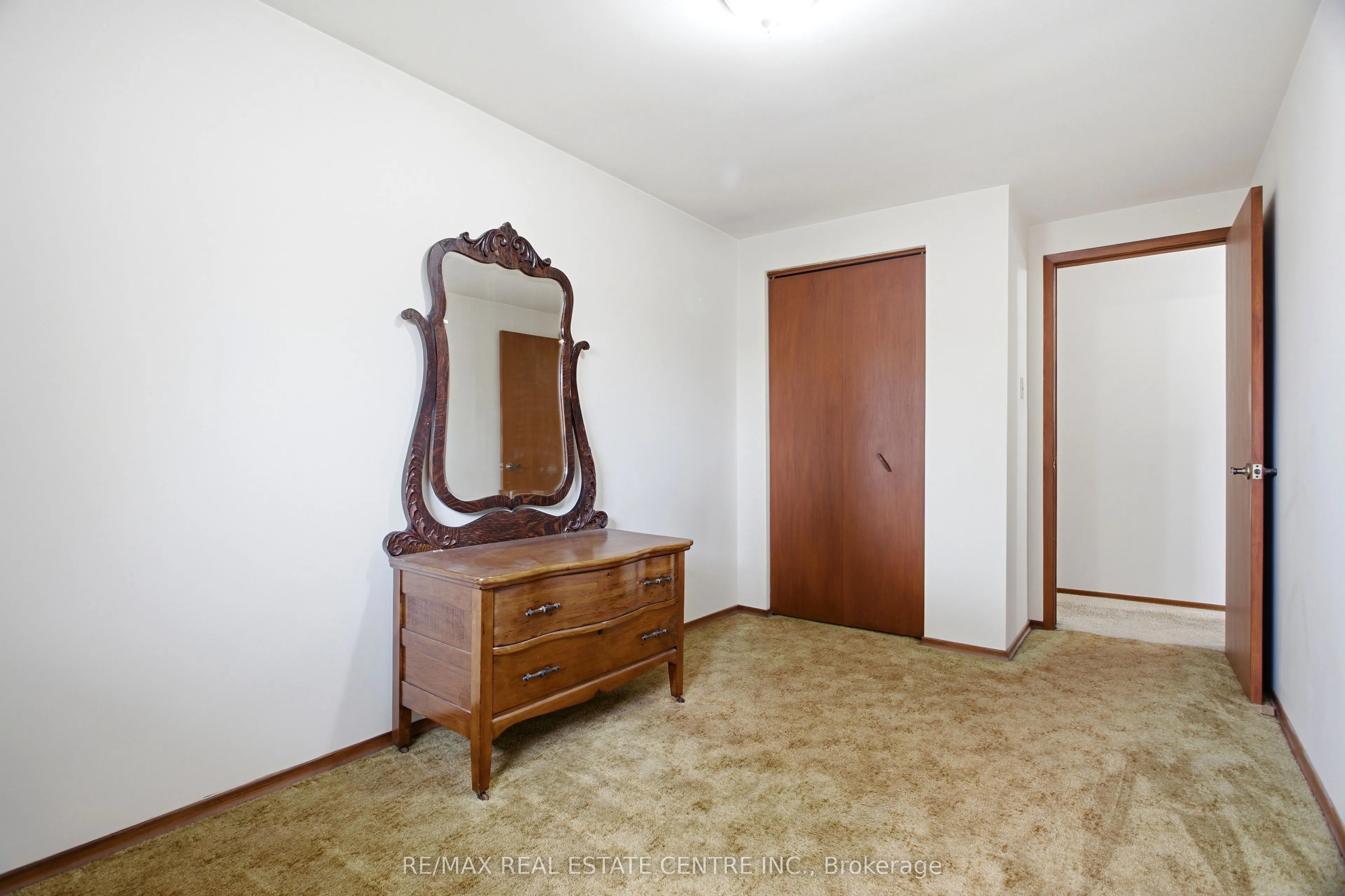 39 Sebas Court