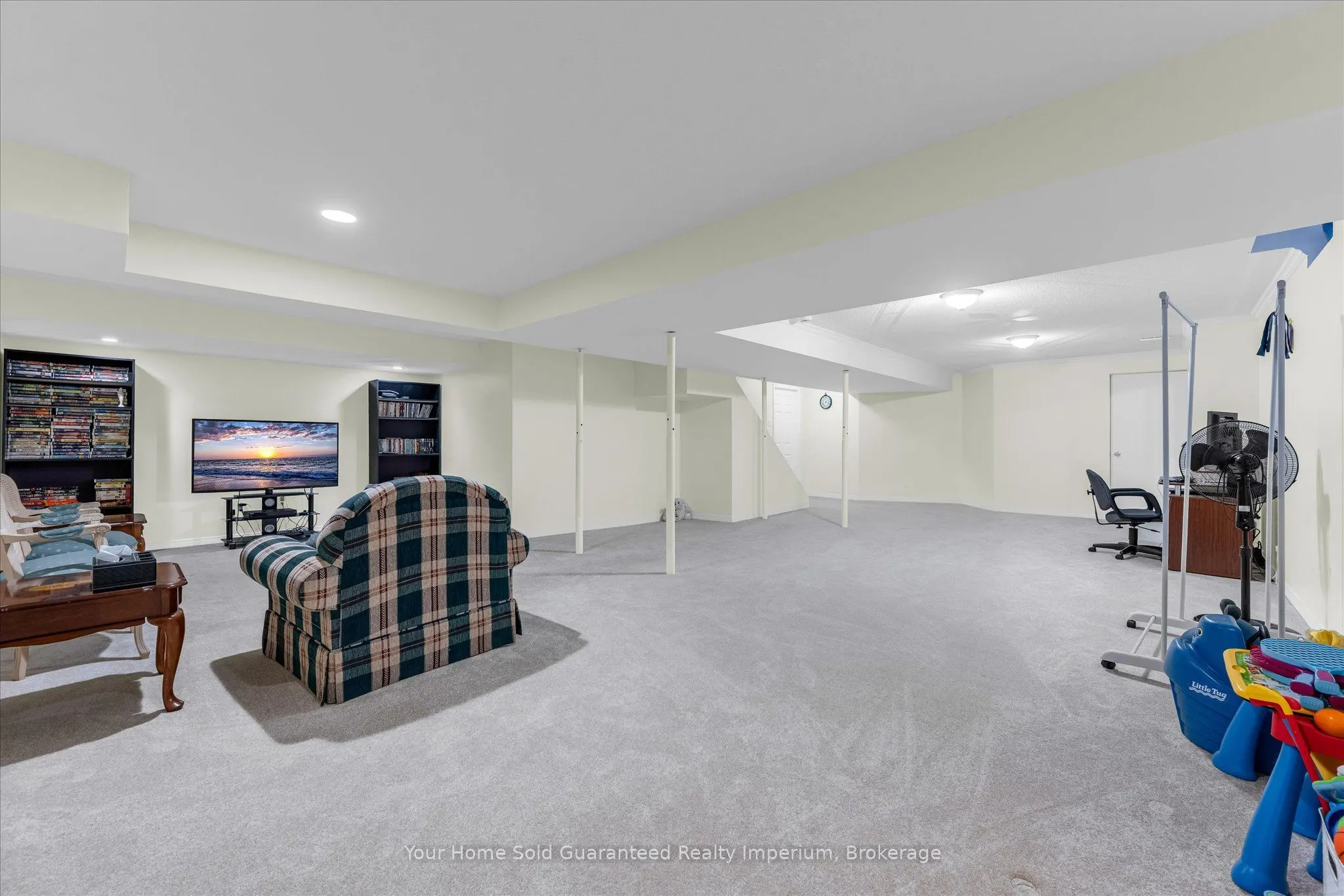 42 SEDONA Court