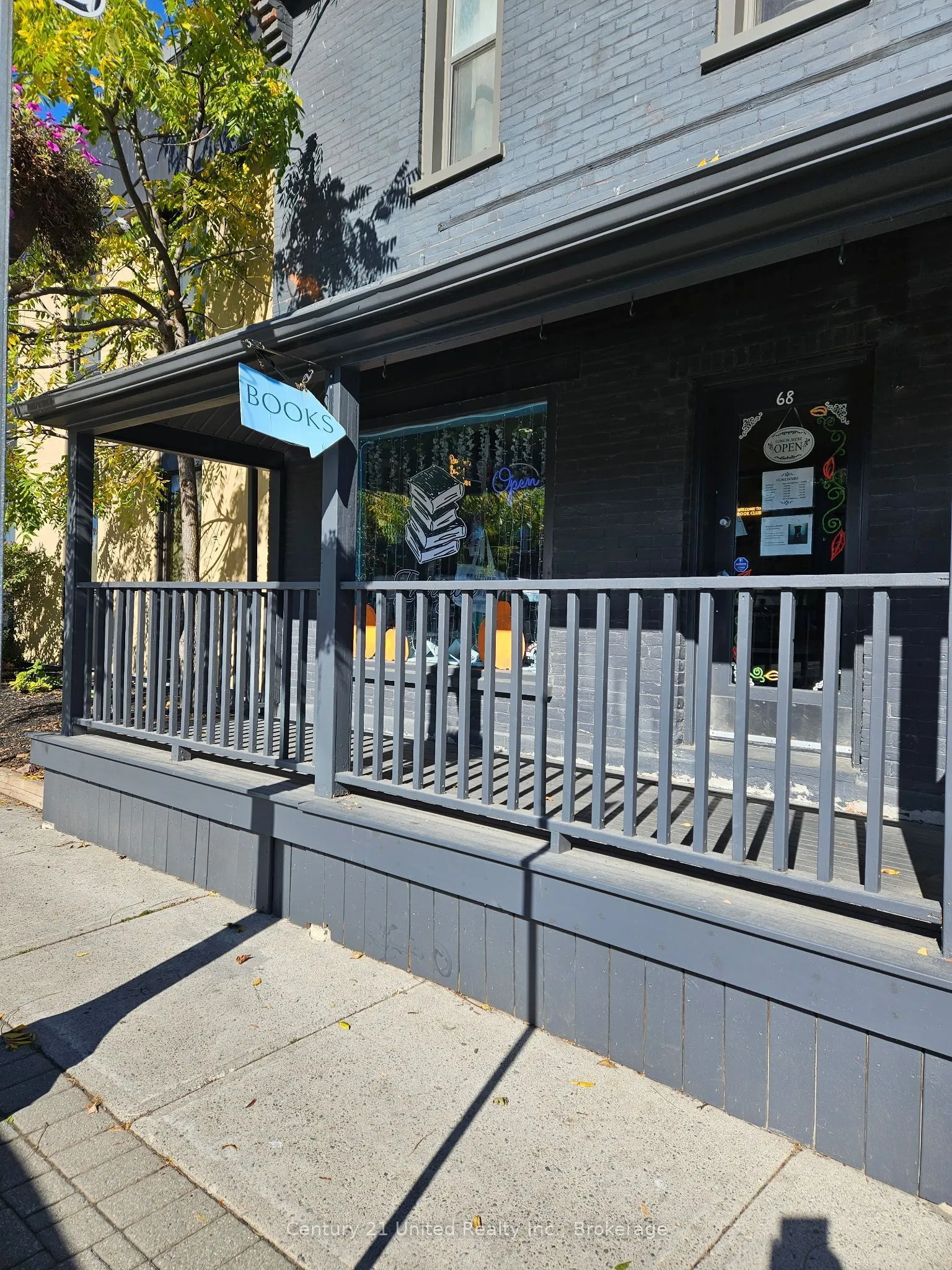 68 Hunter Street E #102