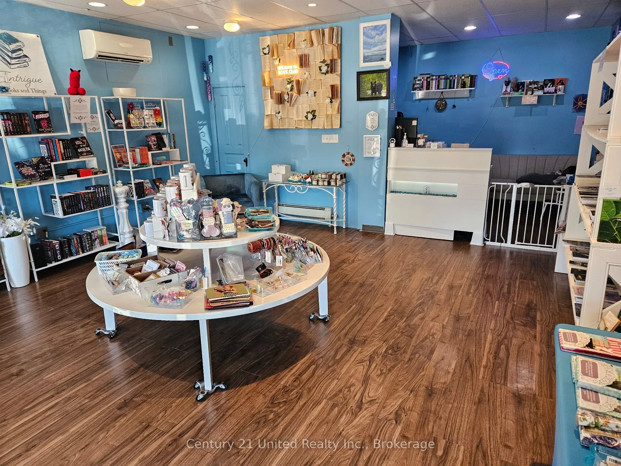 68 Hunter Street E #102