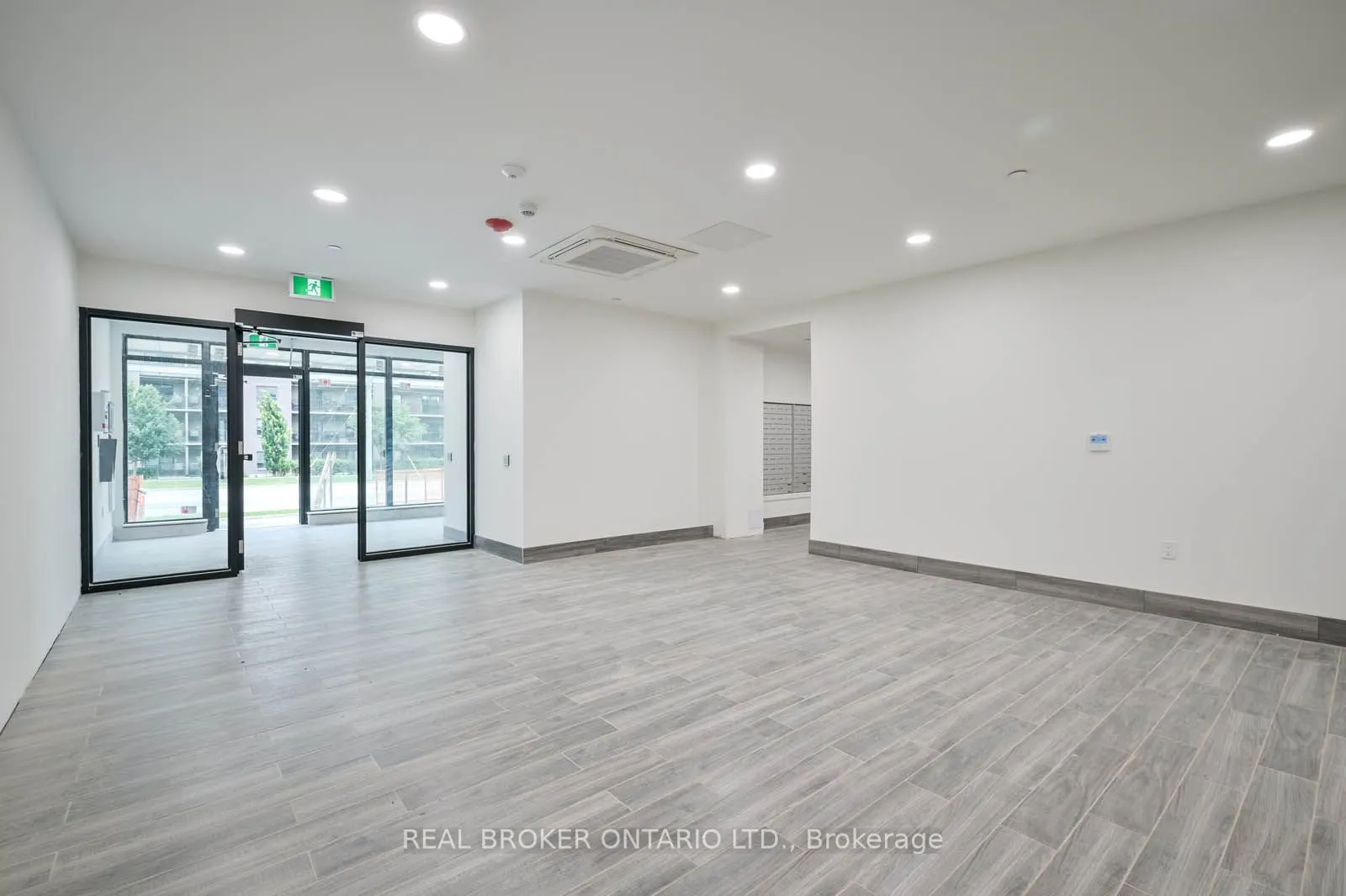 181 Elmira Road S #215B