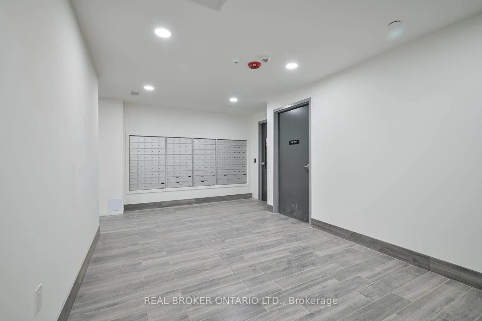 181 Elmira Road S #215B
