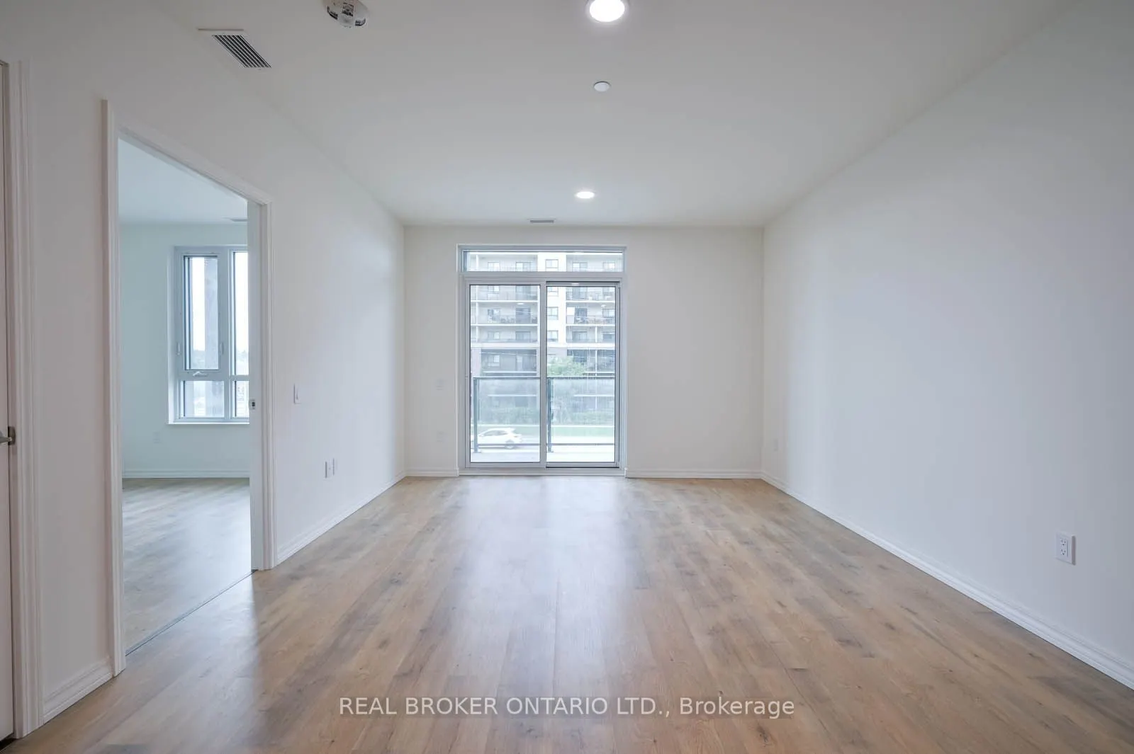 181 Elmira Road S #215B