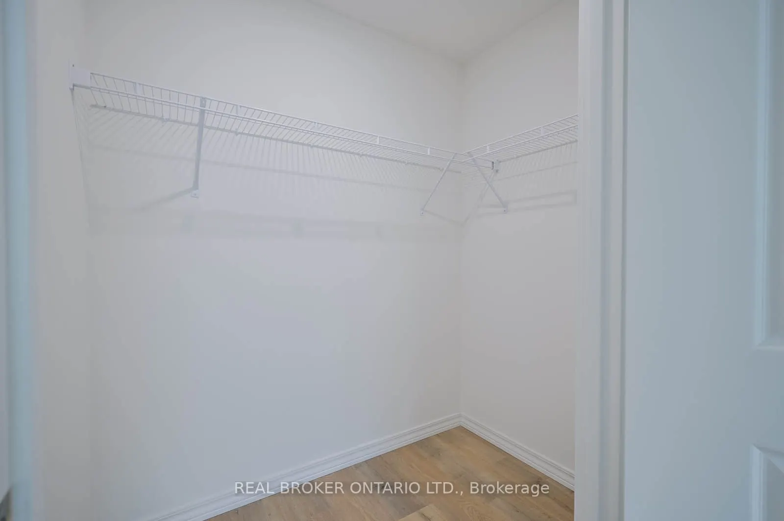 181 Elmira Road S #215B