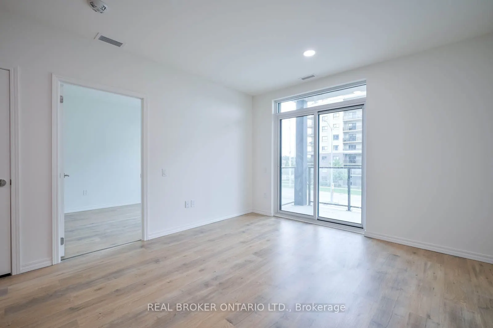 181 Elmira Road S #215B