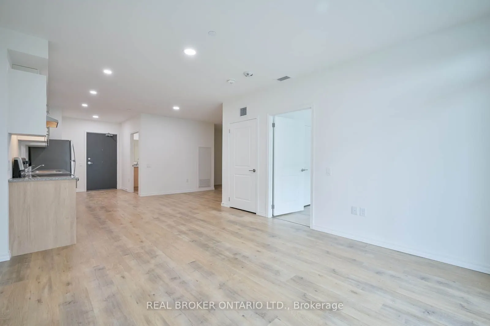 181 Elmira Road S #215B
