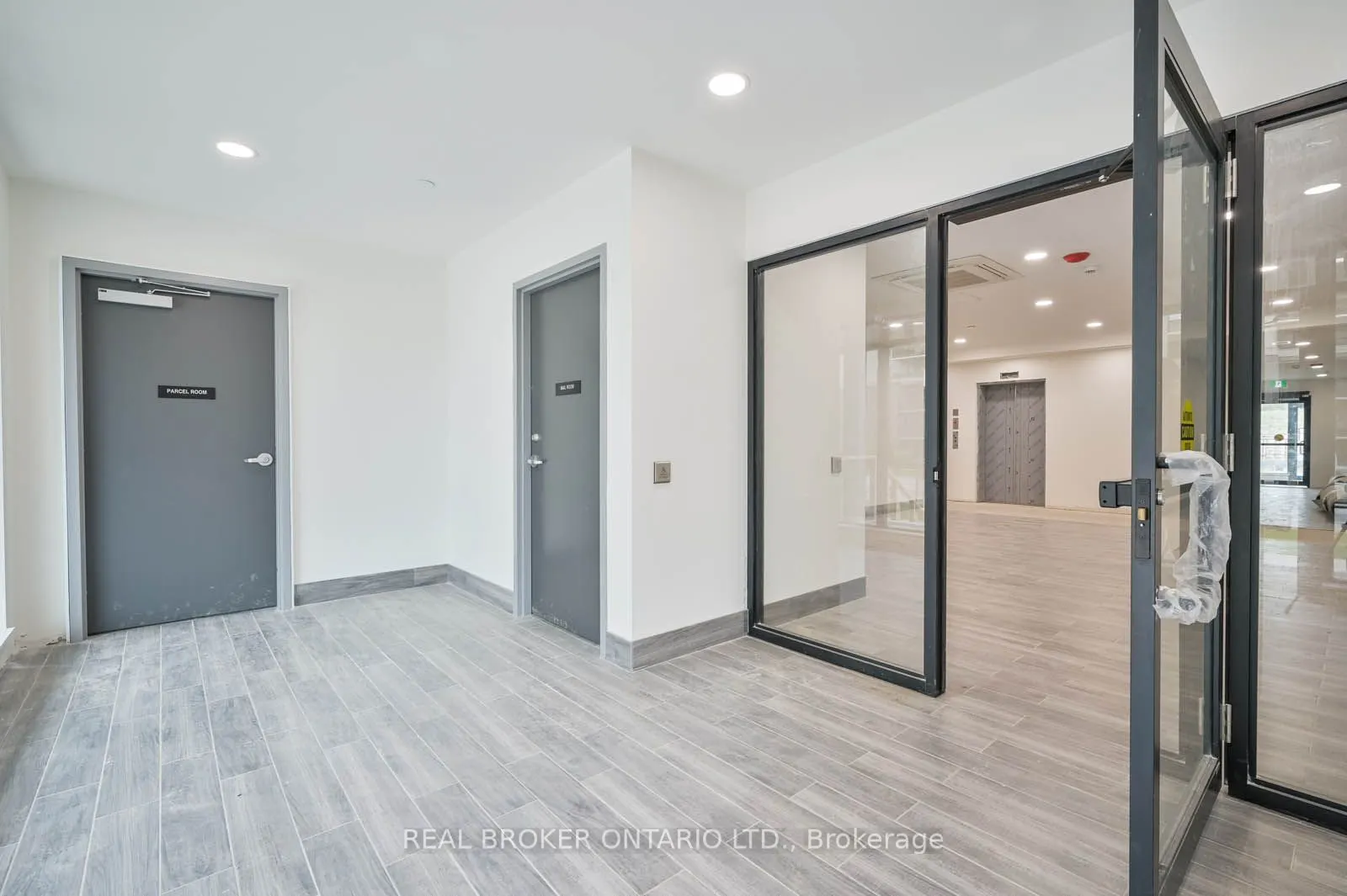 181 Elmira Road S #215B
